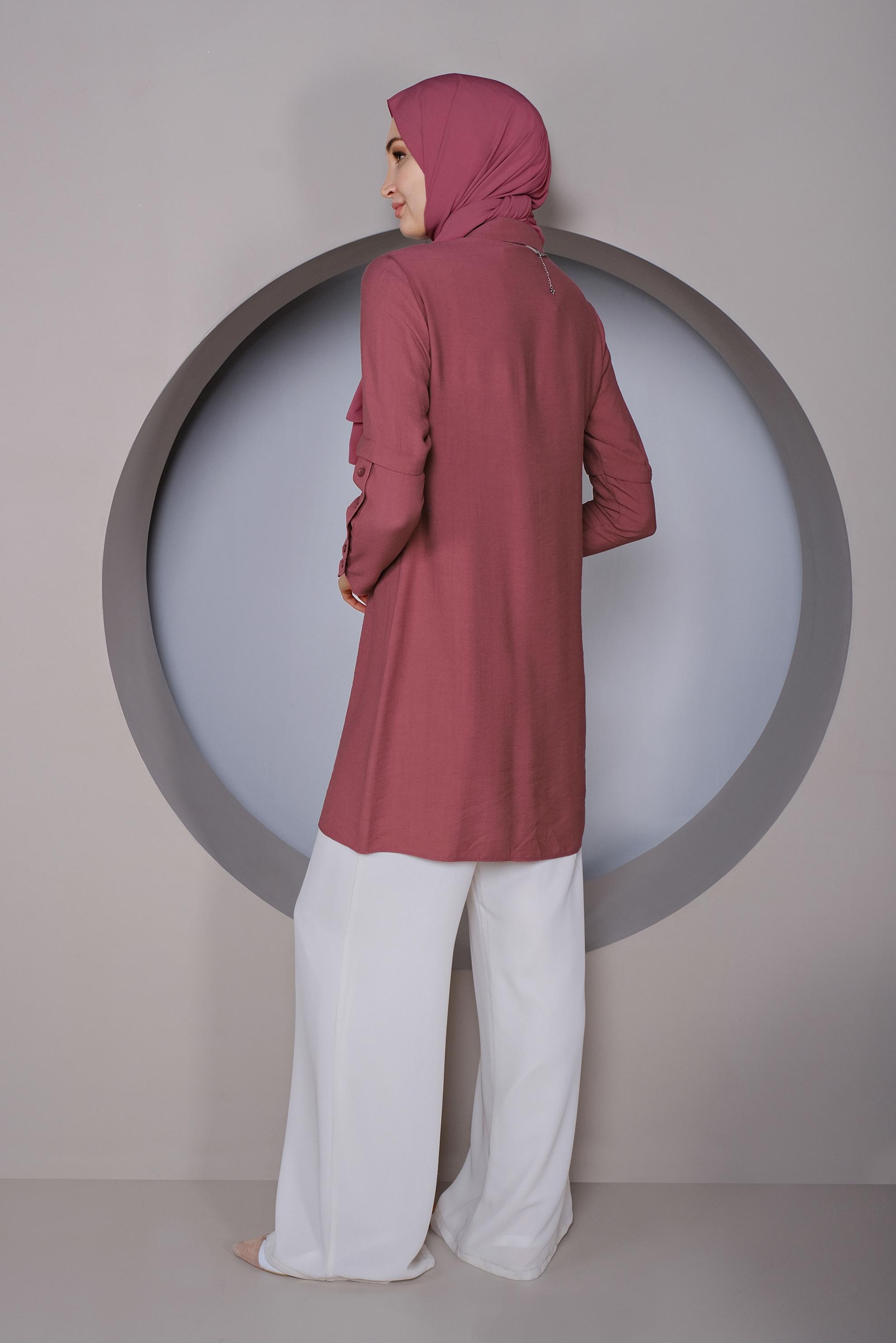 Tesettür giyim BORDO KOLLARI DÜĞMELİ DETAYLI TUNİK 41389