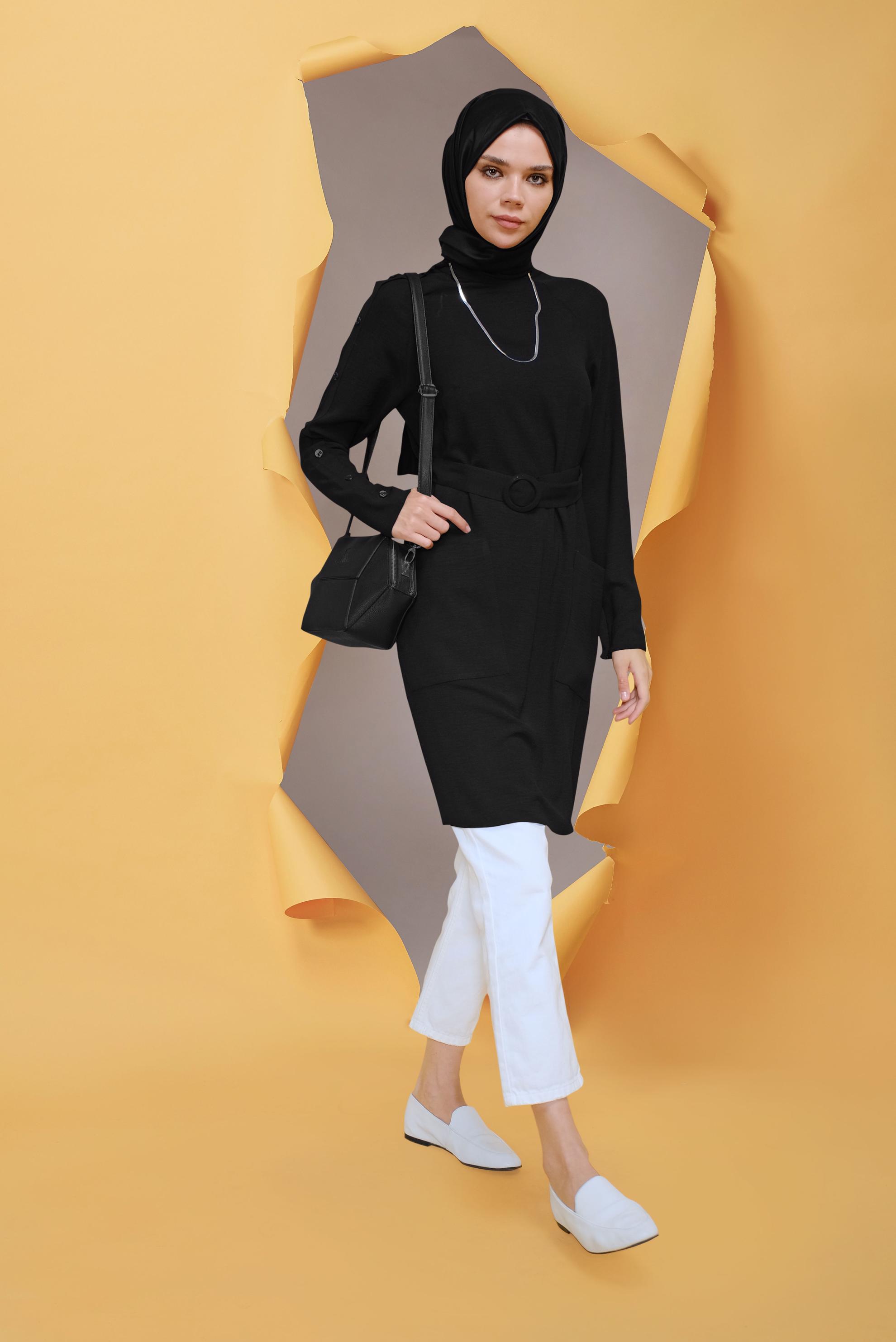 Tesettür giyim SİYAH KOLU DÜĞME DETAYLI CEPLİ KUŞAKLI TUNİK 41398