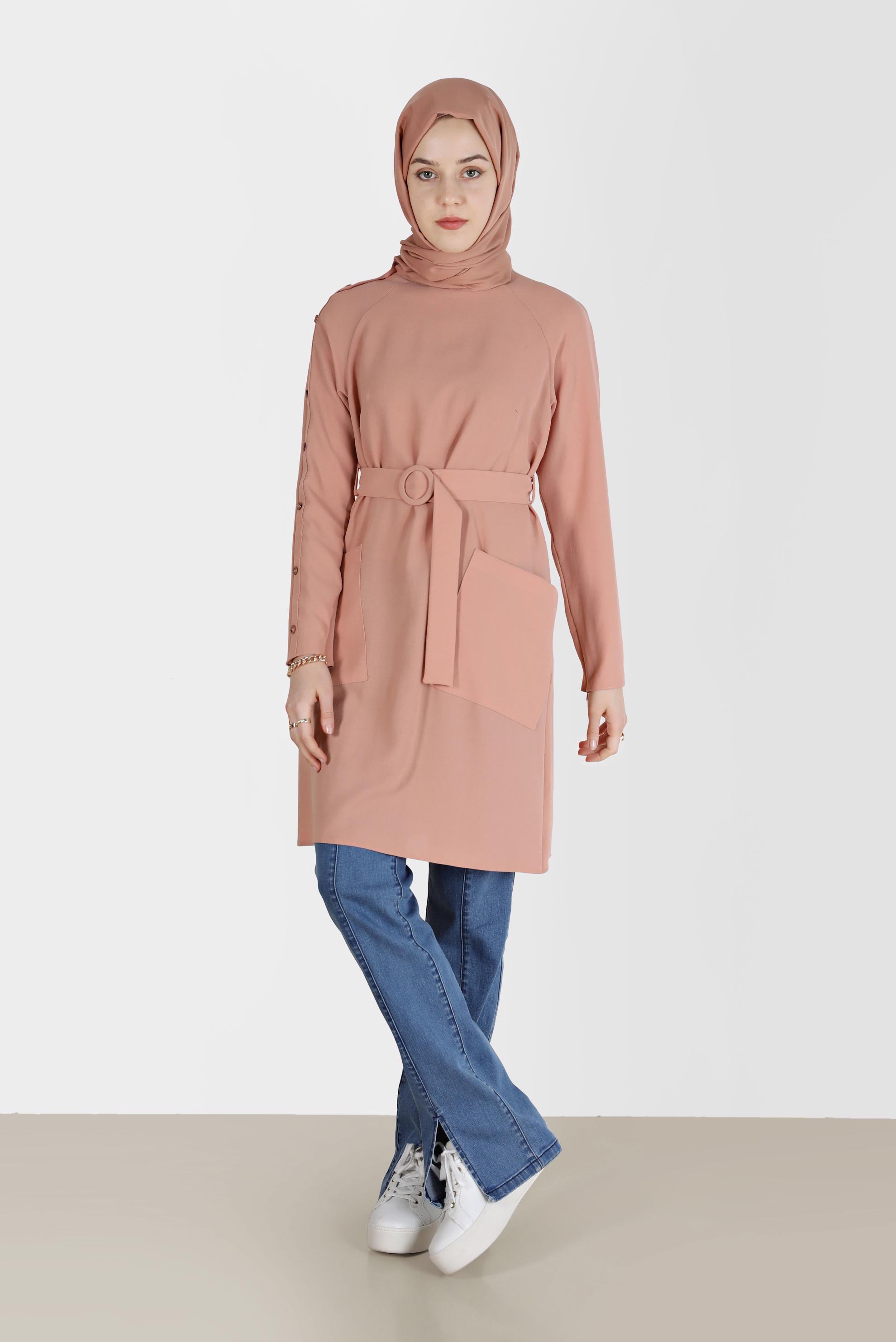 Tesettür giyim PUDRA KOLU DÜĞME DETAYLI CEPLİ KUŞAKLI TUNİK 41398