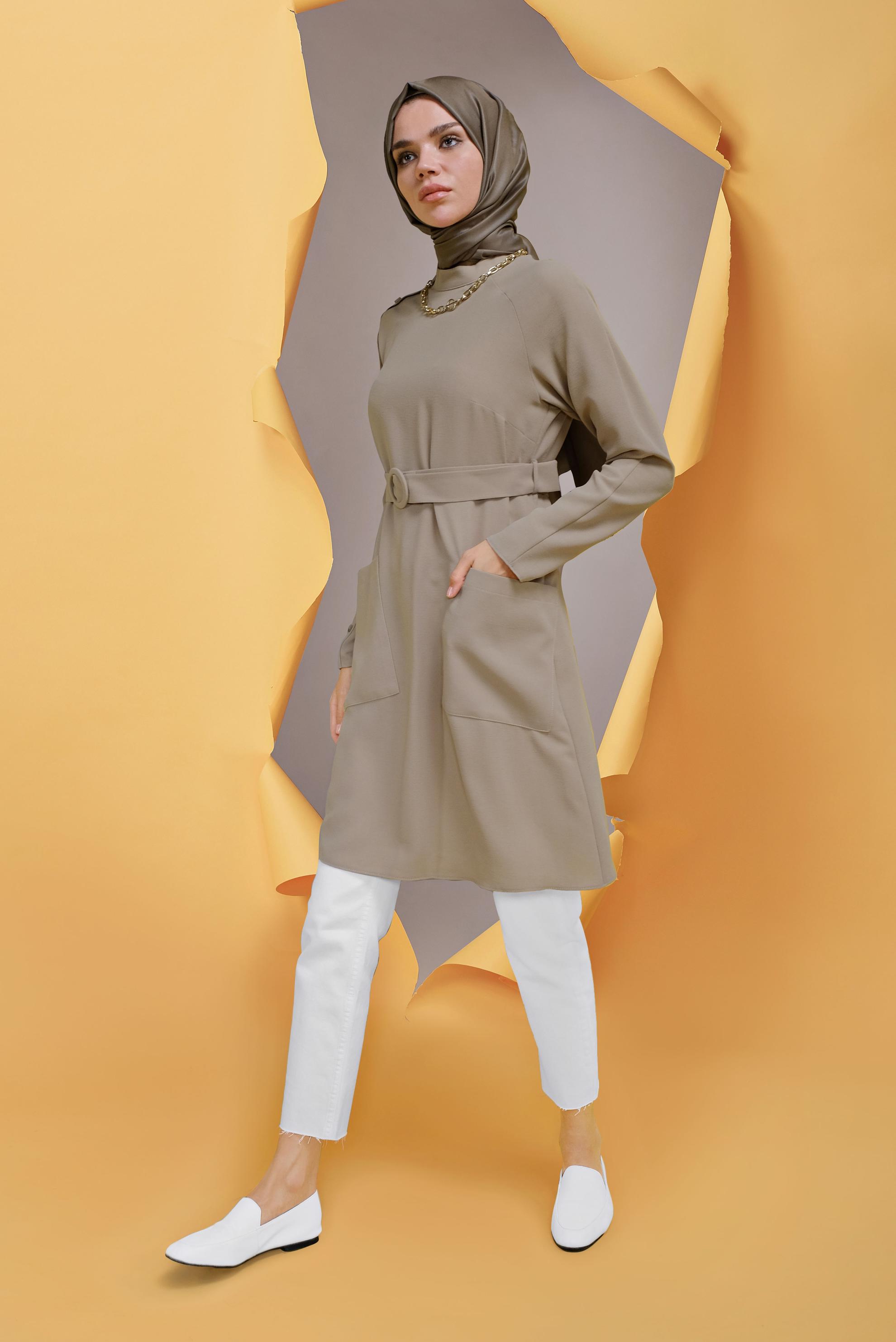 Tesettür giyim VİZON KOLU DÜĞME DETAYLI CEPLİ KUŞAKLI TUNİK 41398