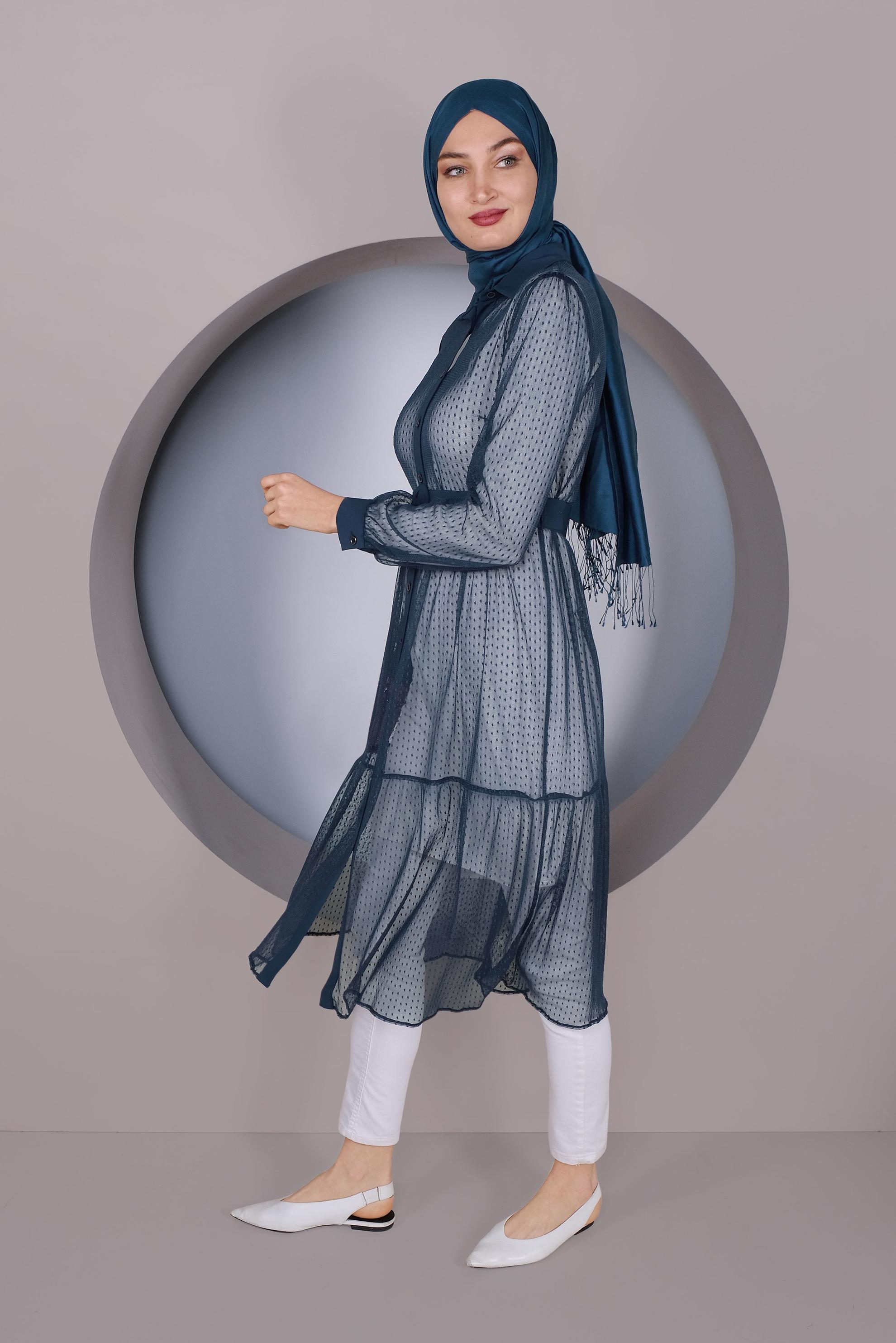 Tesettür giyim LACİVERT BOYDAN DÜĞMELİ TÜL TUNİK 41400