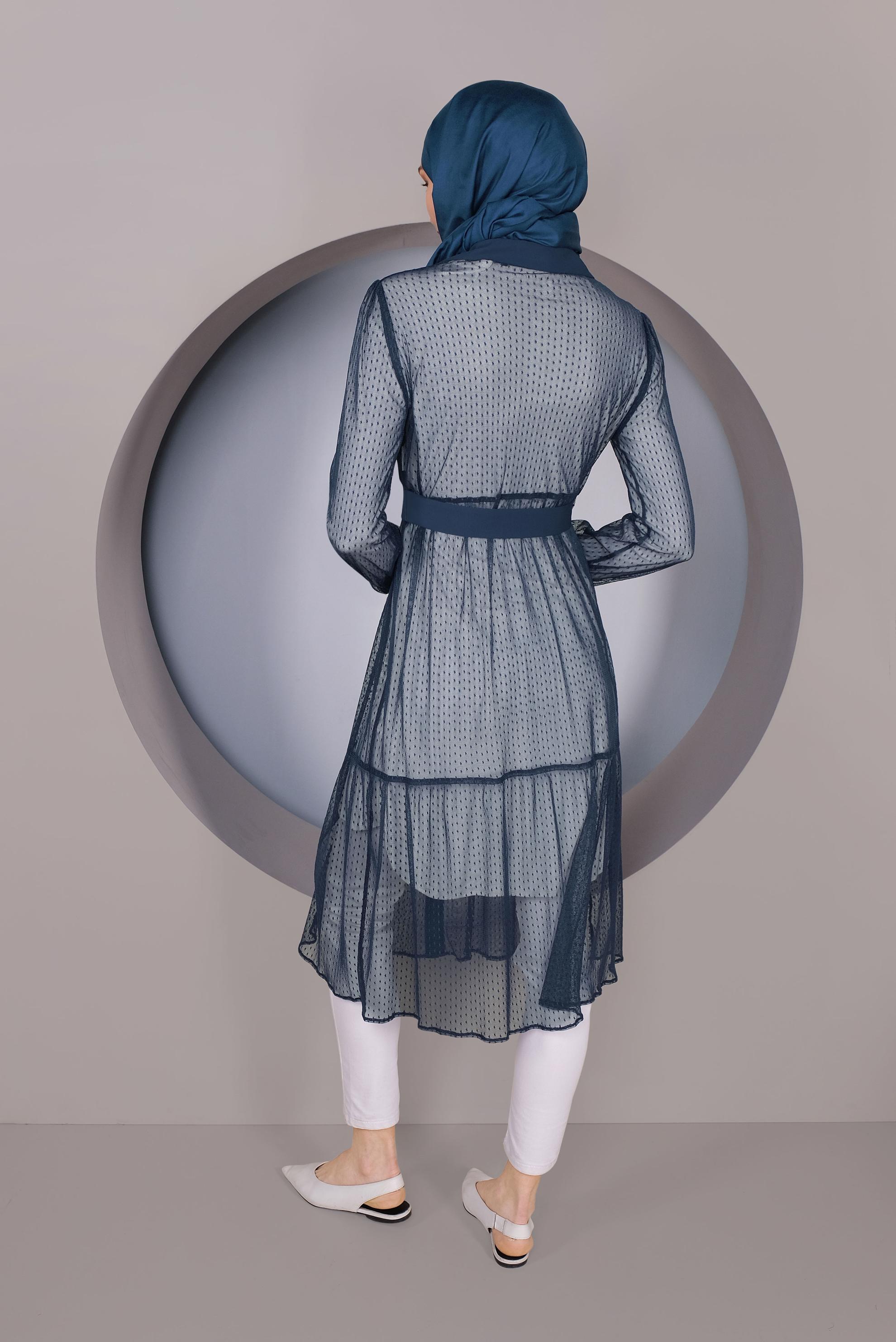 Tesettür giyim LACİVERT BOYDAN DÜĞMELİ TÜL TUNİK 41400