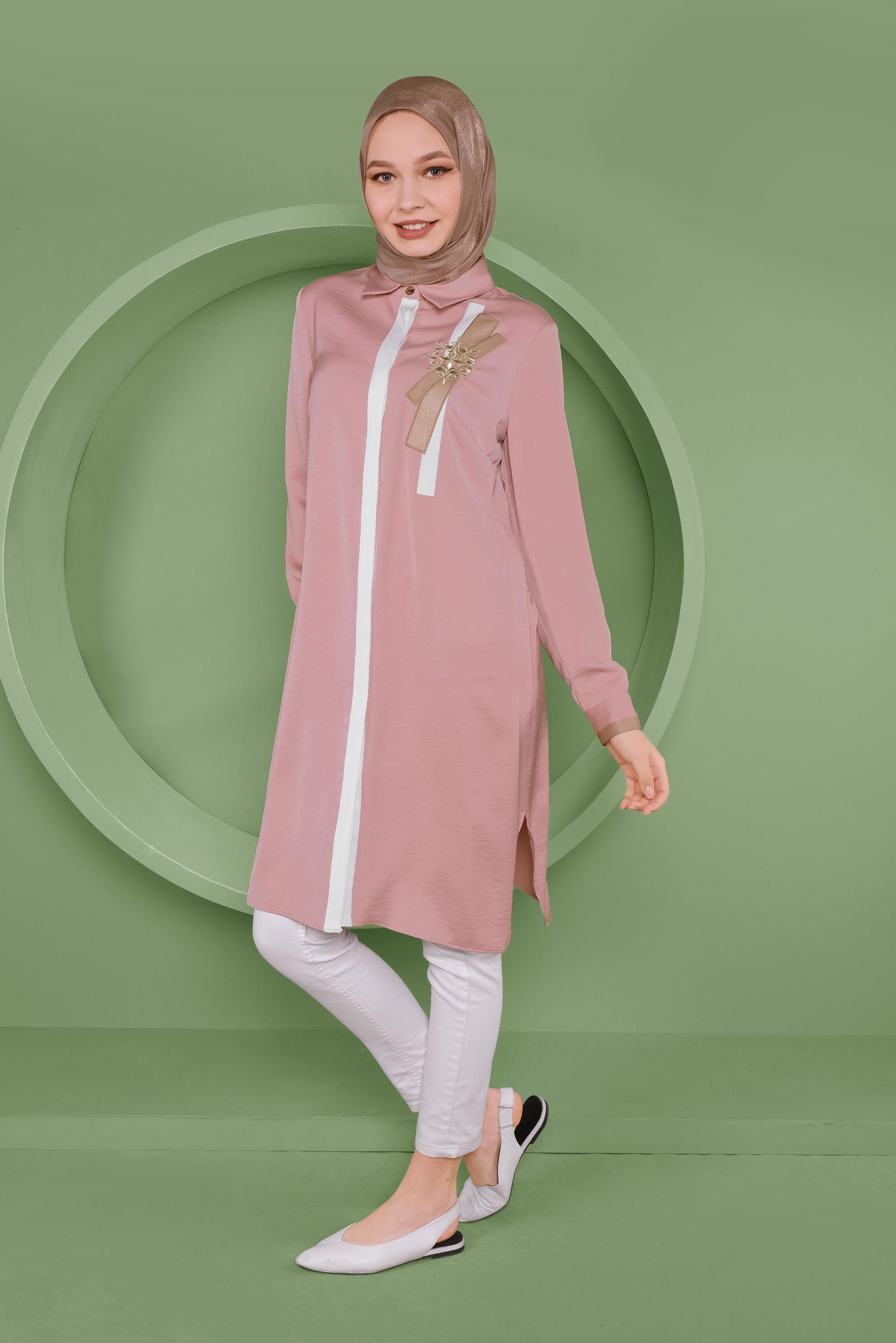 Tesettür giyim PUDRA GİZLİ DÜĞMELİ ERKEK YAKA TUNİK 41419