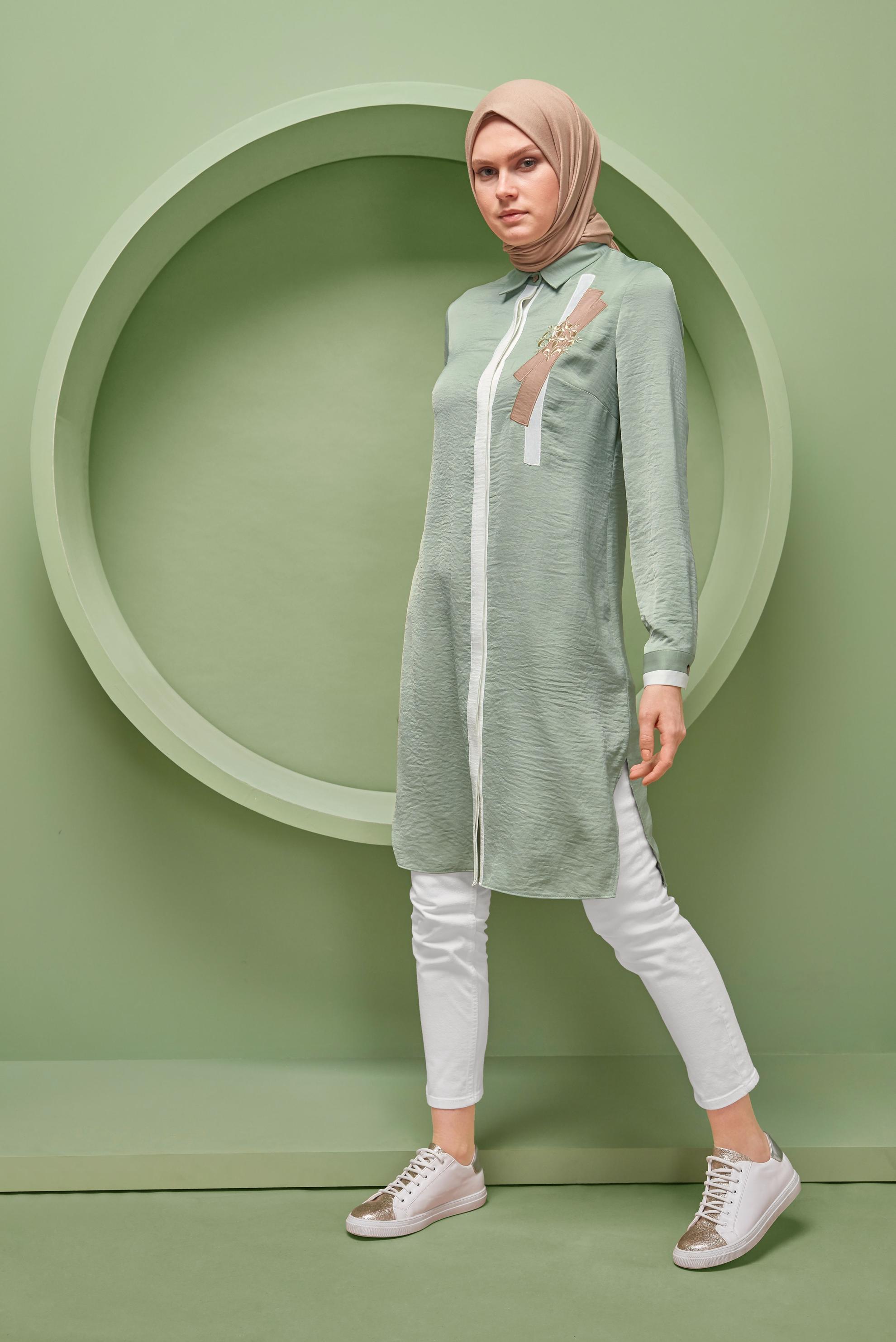 Tesettür giyim YEŞİL GİZLİ DÜĞMELİ ERKEK YAKA TUNİK 41419