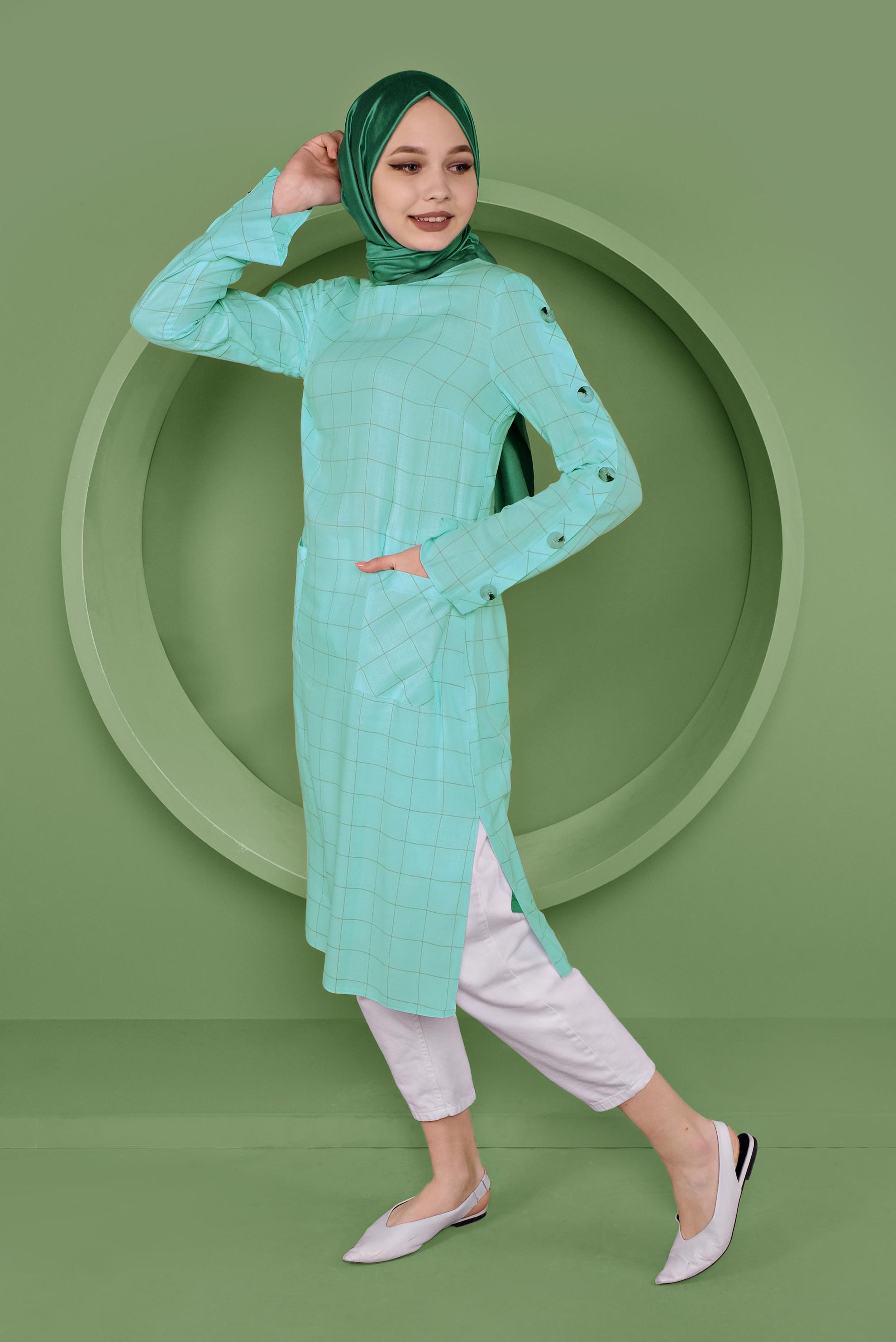 Tesettür giyim MAVİ KOL KISMI DÜĞME DETAYLI KARELİ TUNİK 41442