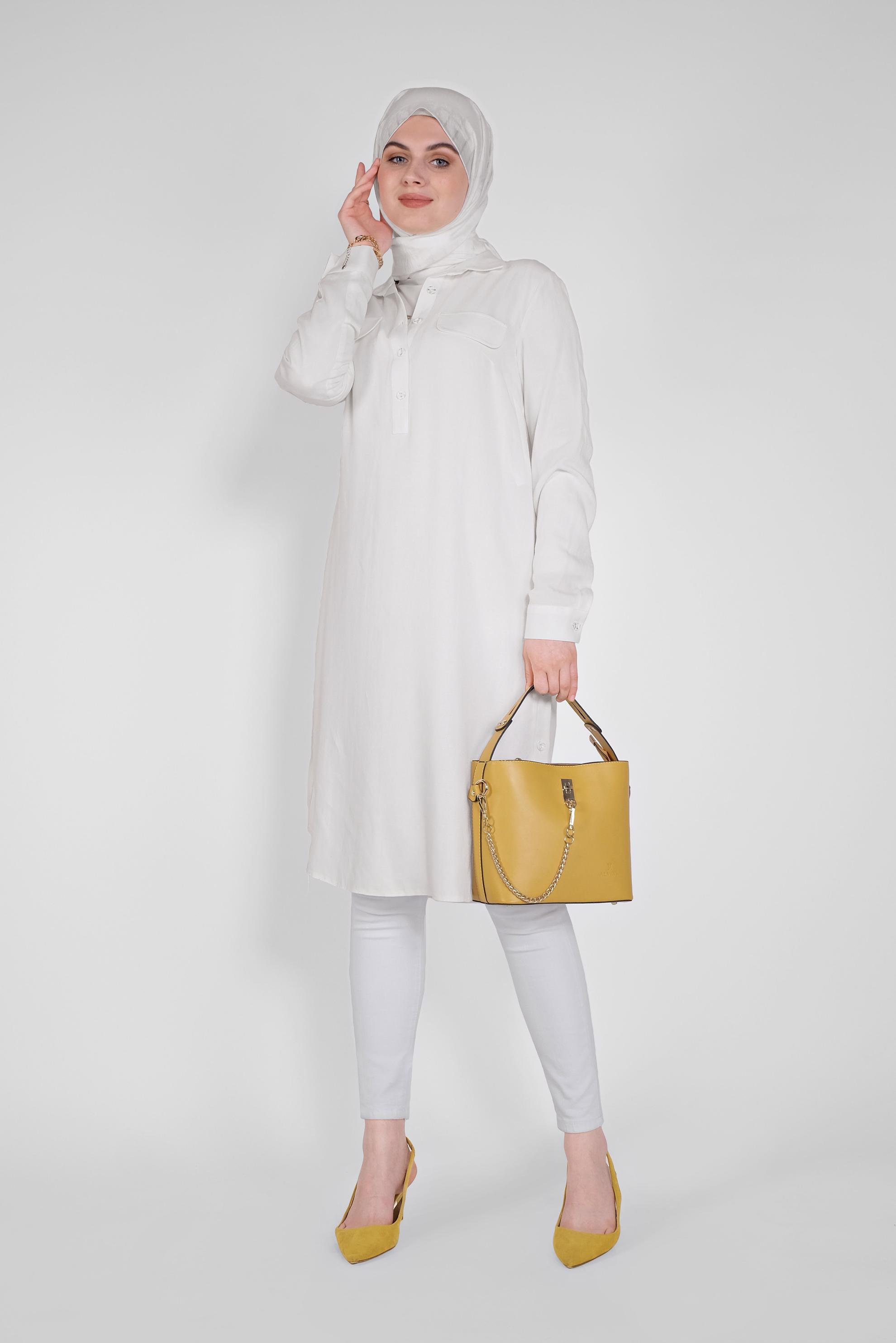 Tesettür giyim BEYAZ DÜĞMELİ CEPLİ TUNİK 41444 