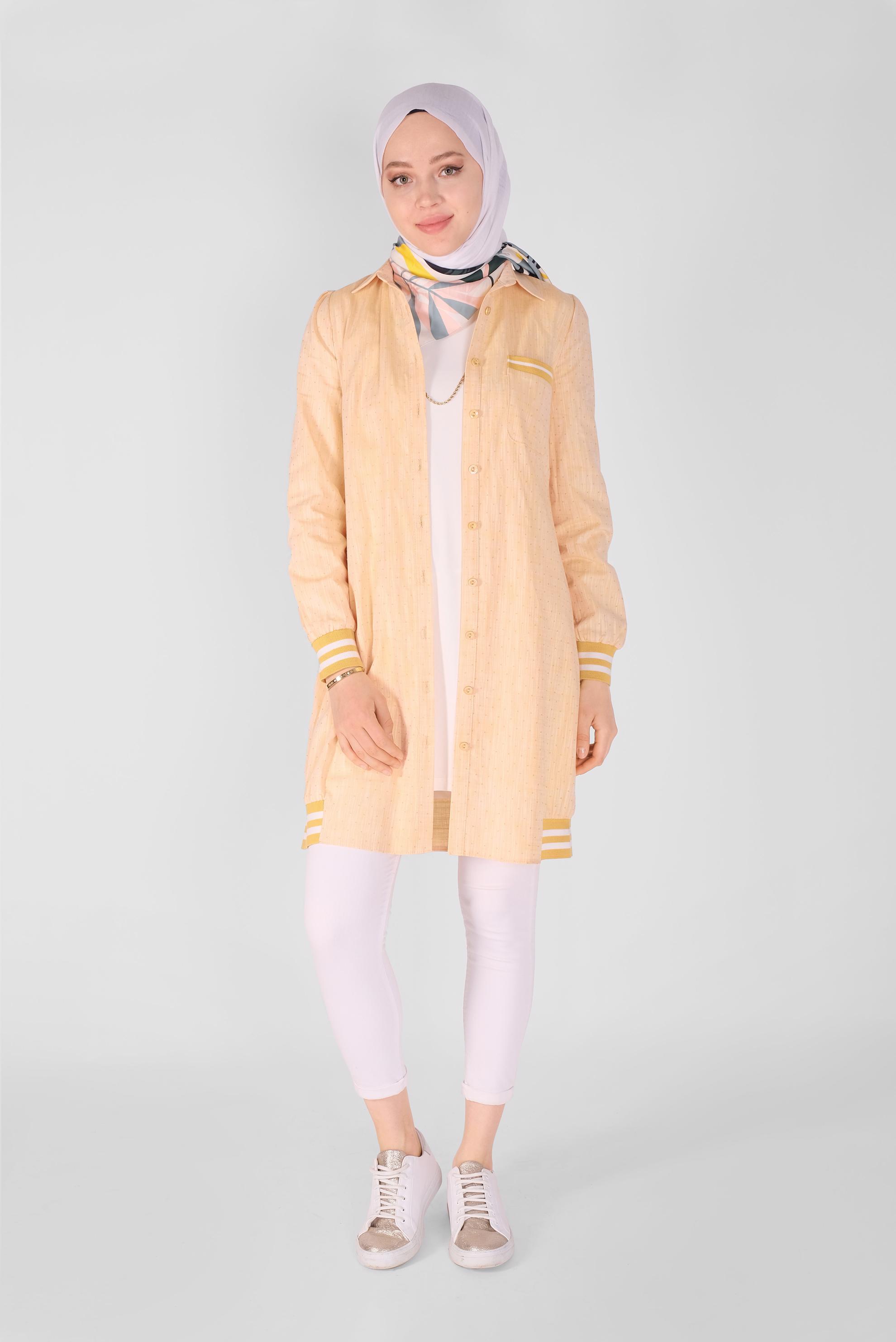 Tesettür giyim SARI DÜĞMELİ MANŞETLERİ LASTİKLİ TUNİK 41446 