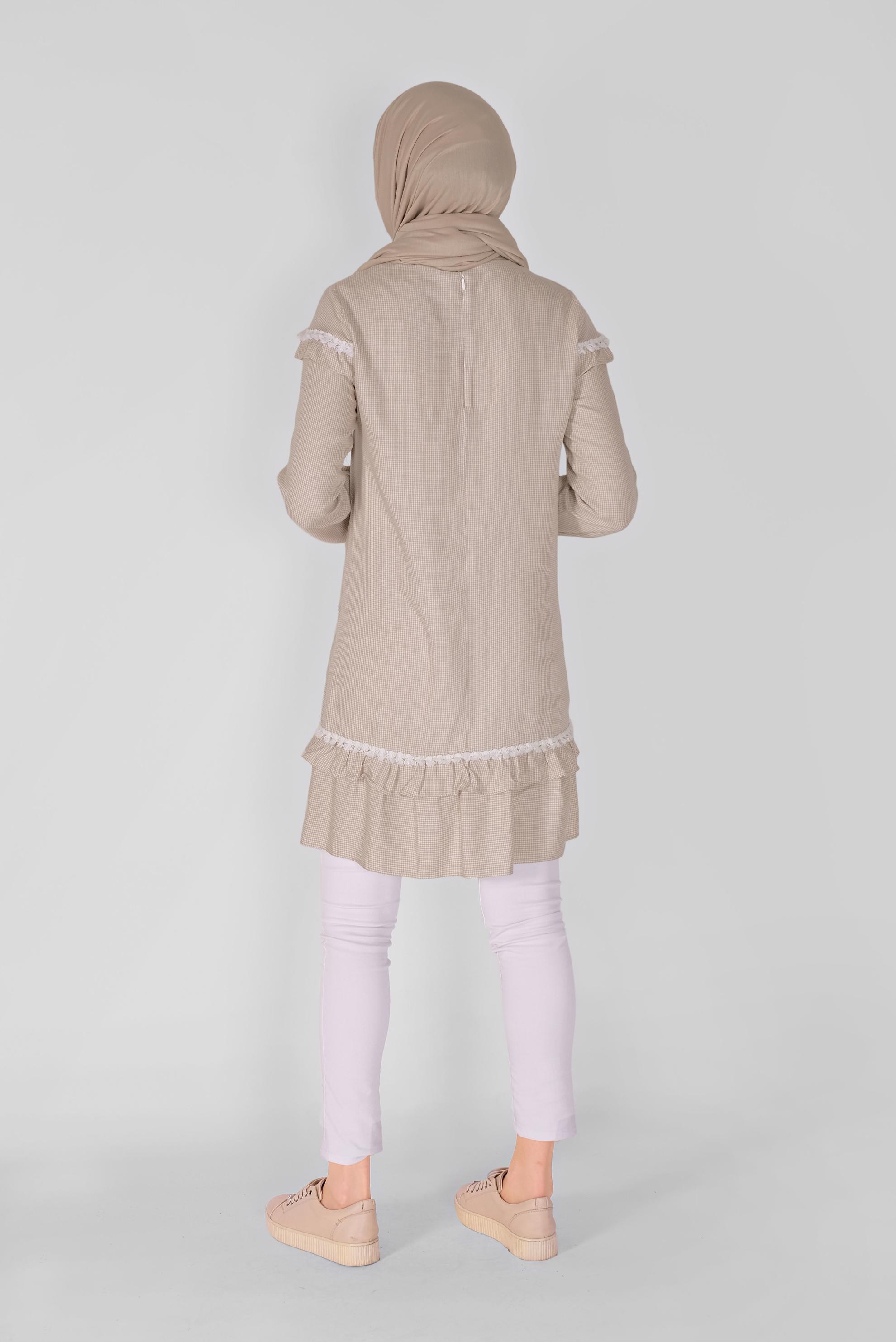 Tesettür giyim BEJ FIRFIRLI KARELİ TUNİK 41447 