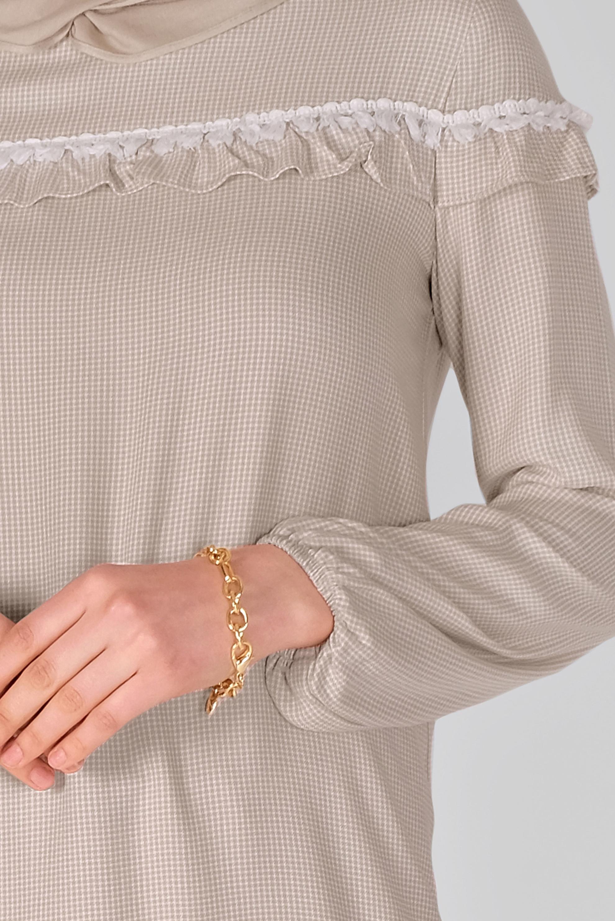 Tesettür giyim BEJ FIRFIRLI KARELİ TUNİK 41447 