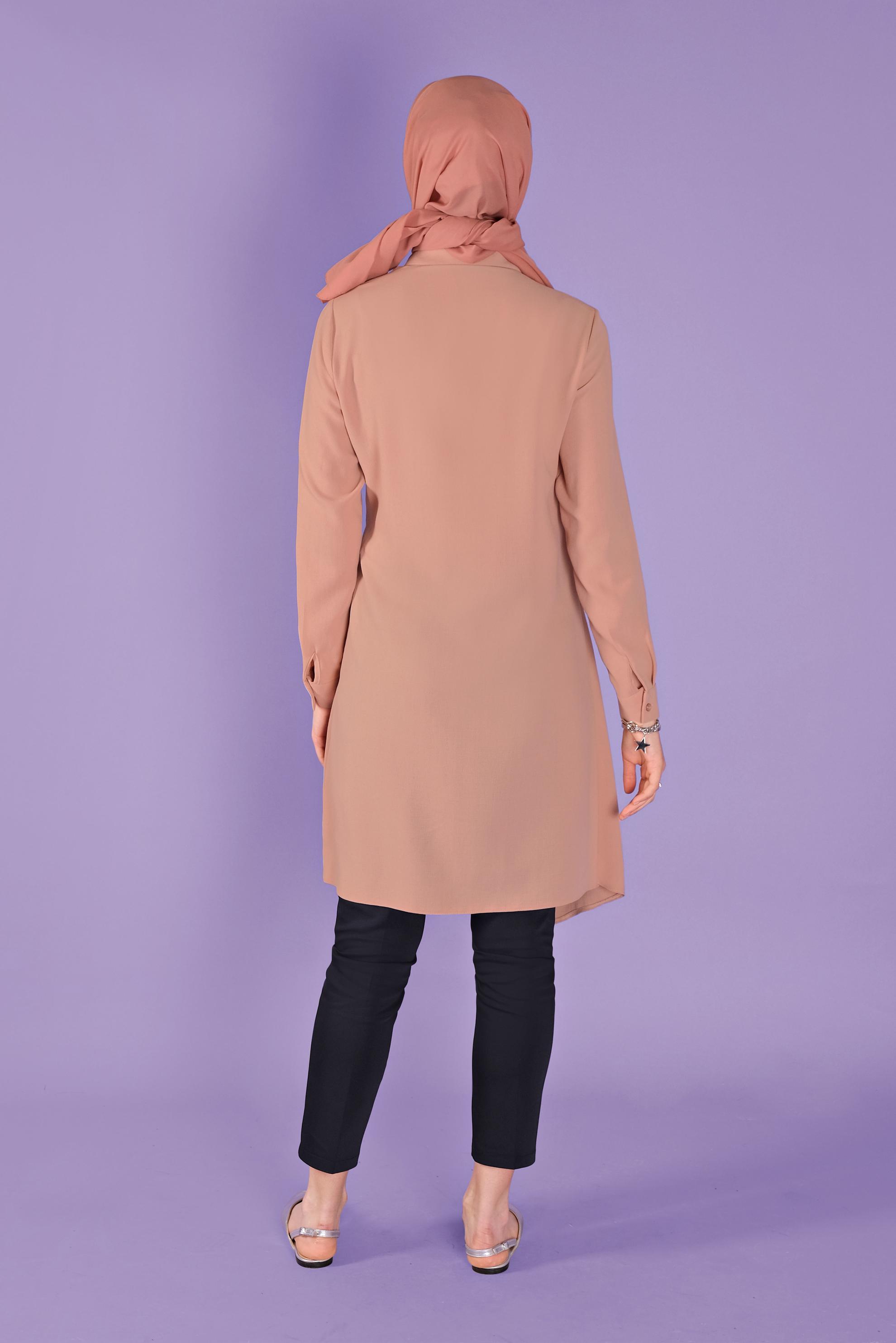 Tesettür giyim PUDRA YANDAN PARÇA BAĞLAMALI DÜĞMELİ TUNİK 41462