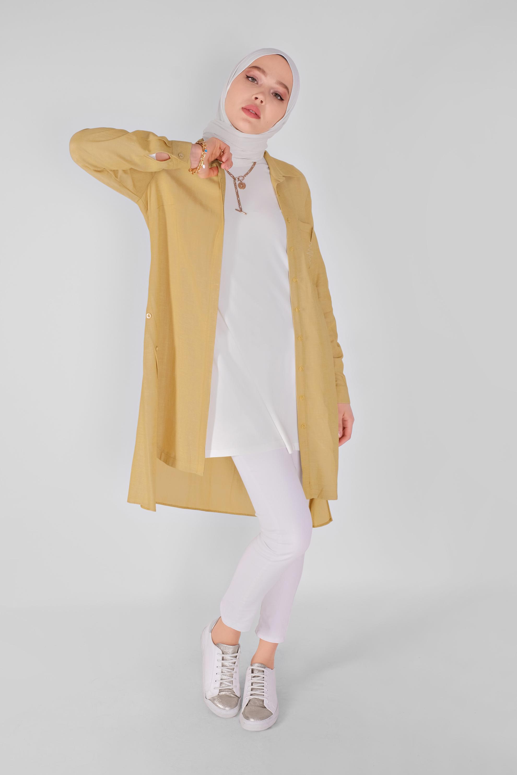 Tesettür giyim SARI NAKIŞ VE DÜĞME DETAYLI TUNİK 41465