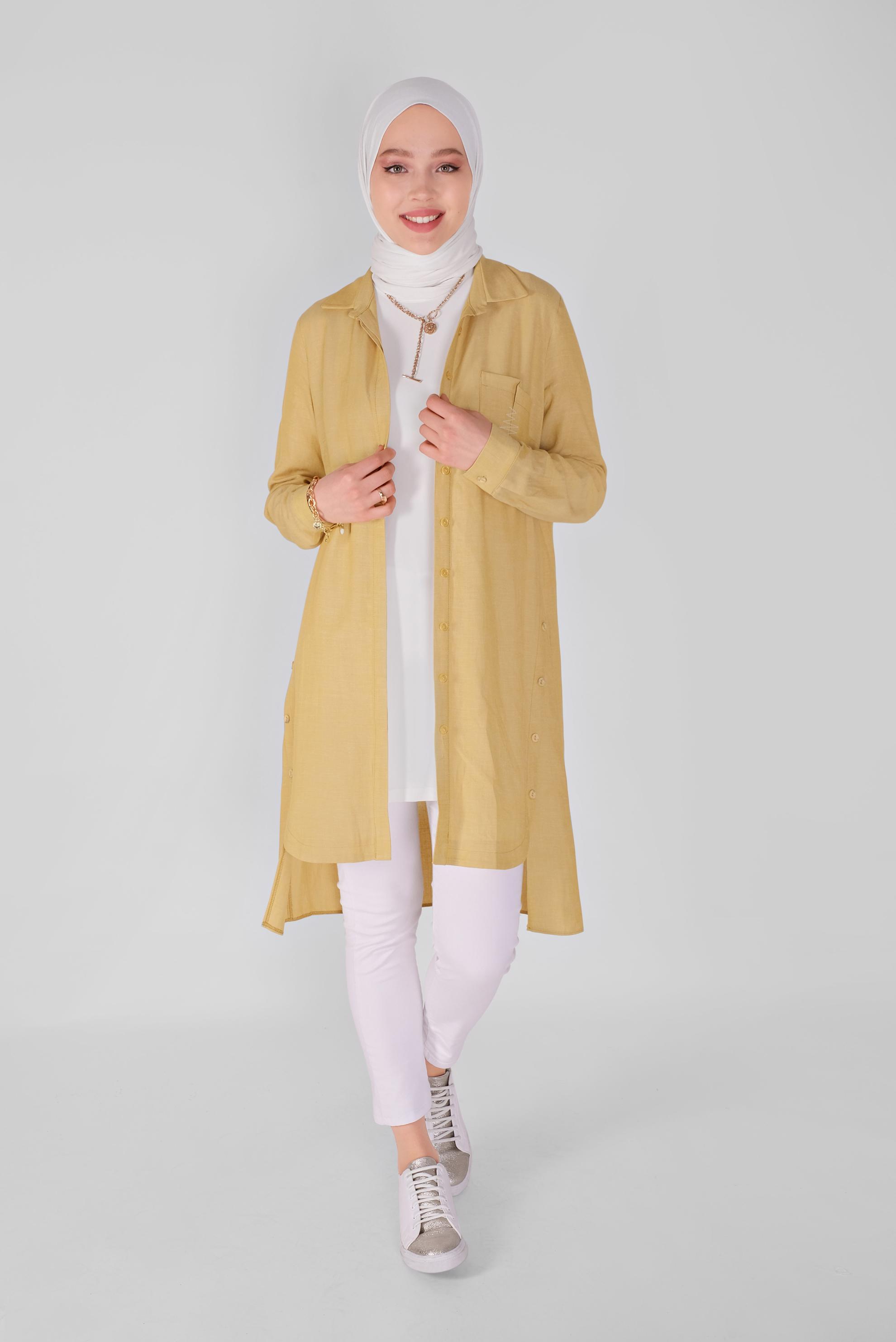 Tesettür giyim SARI NAKIŞ VE DÜĞME DETAYLI TUNİK 41465