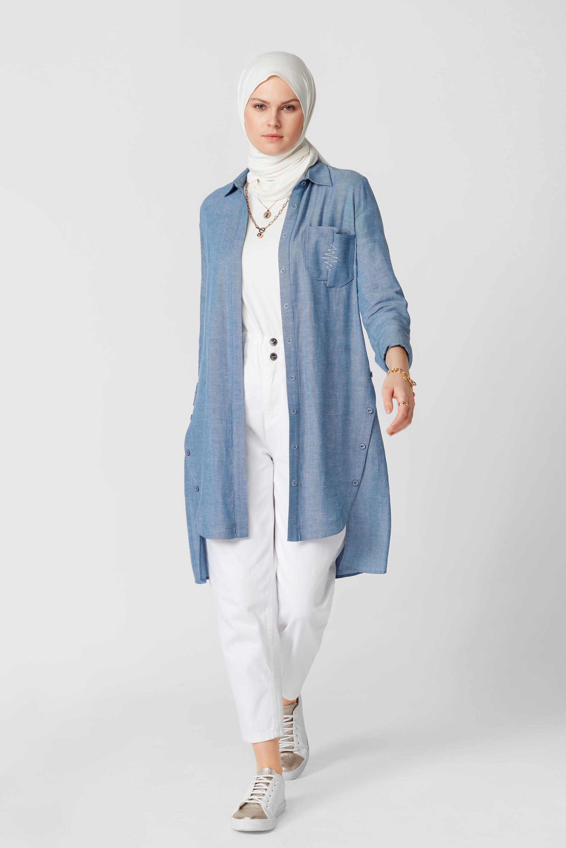 Tesettür giyim LACİVERT NAKIŞ VE DÜĞME DETAYLI TUNİK 41465