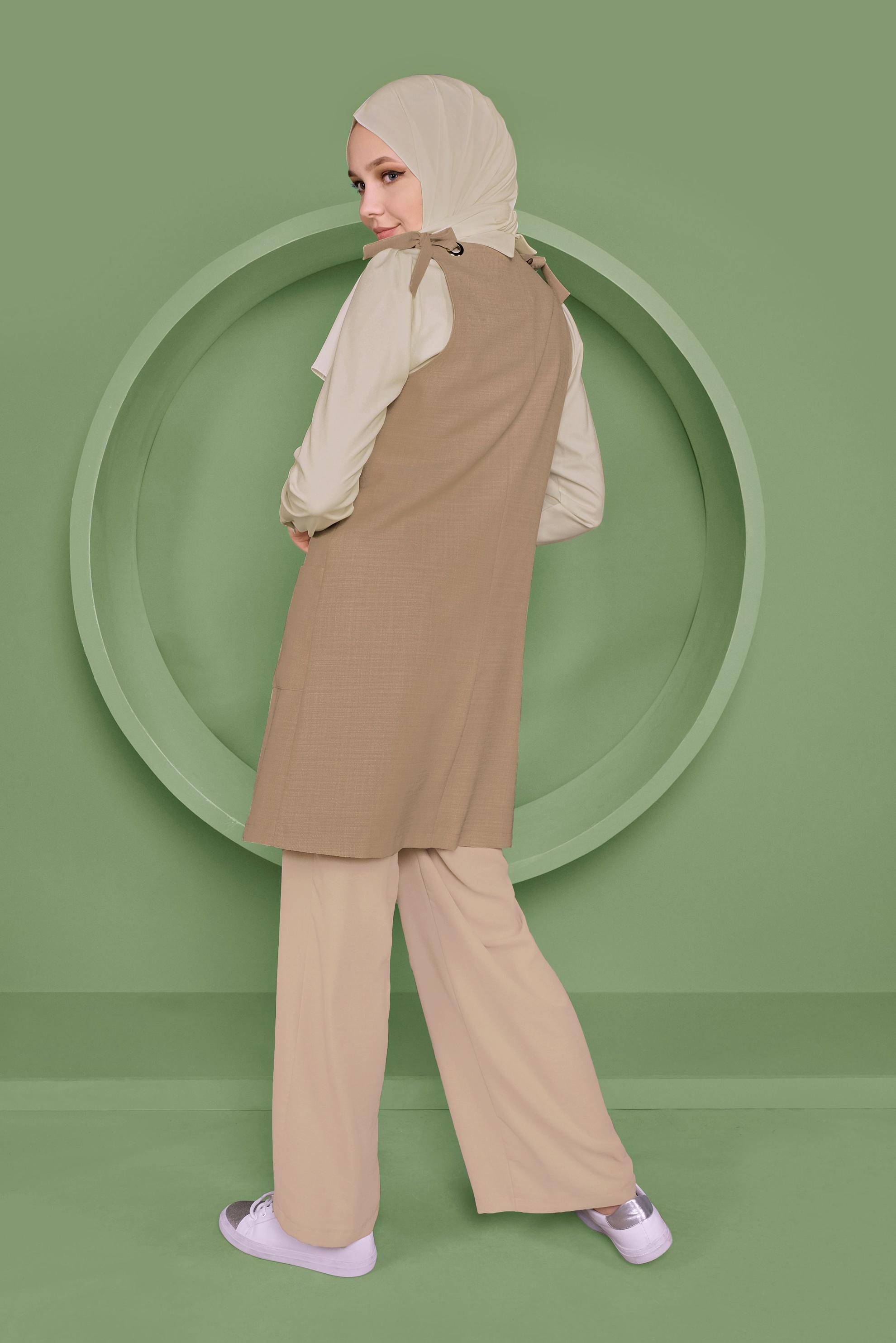 Tesettür giyim KAHVE DÜĞMELİ YELEK FORMLU İKİLİ TUNİK 41487