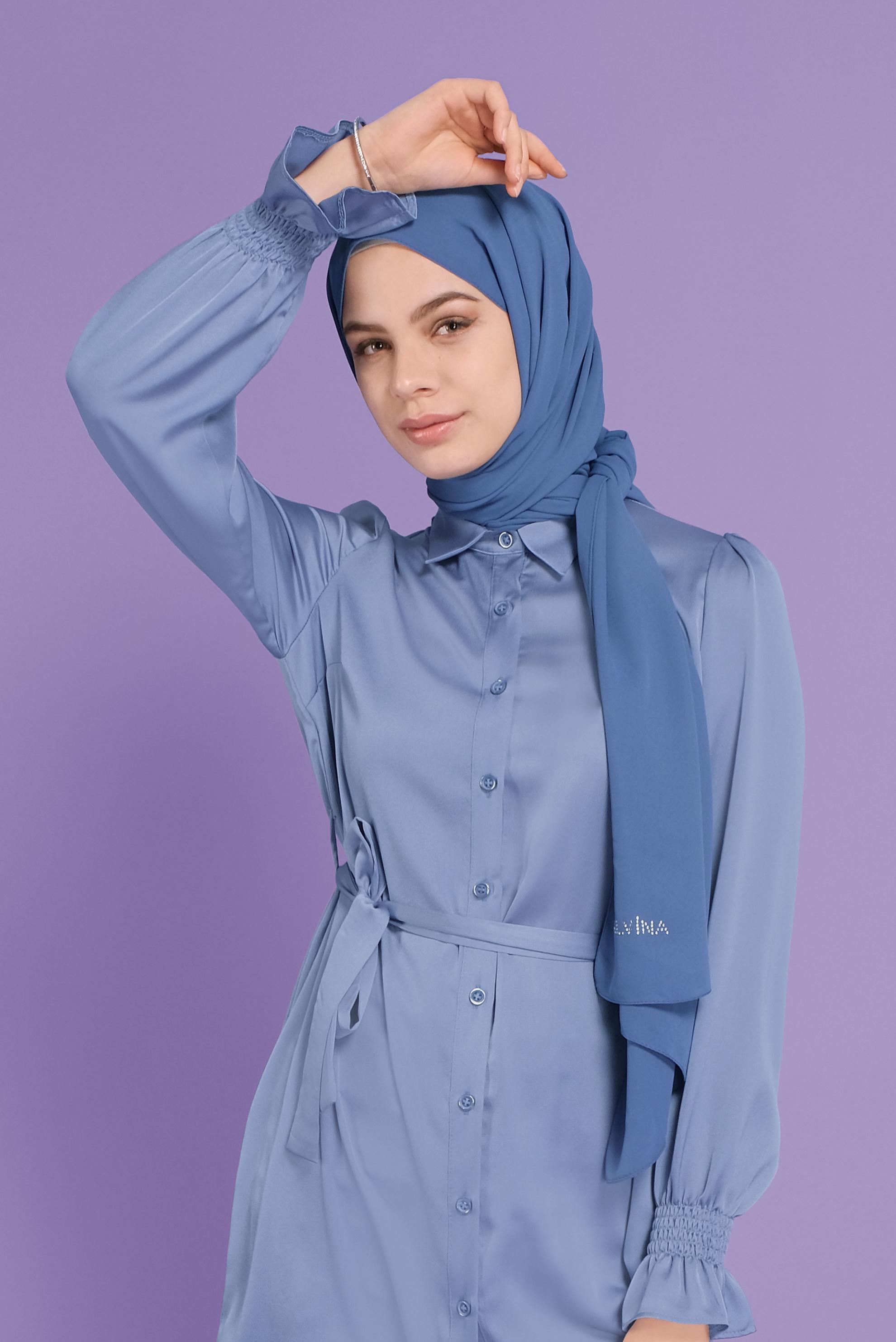 Tesettür giyim MAVİ BELDEN KUŞAKLI SATEN TUNİK 41488 