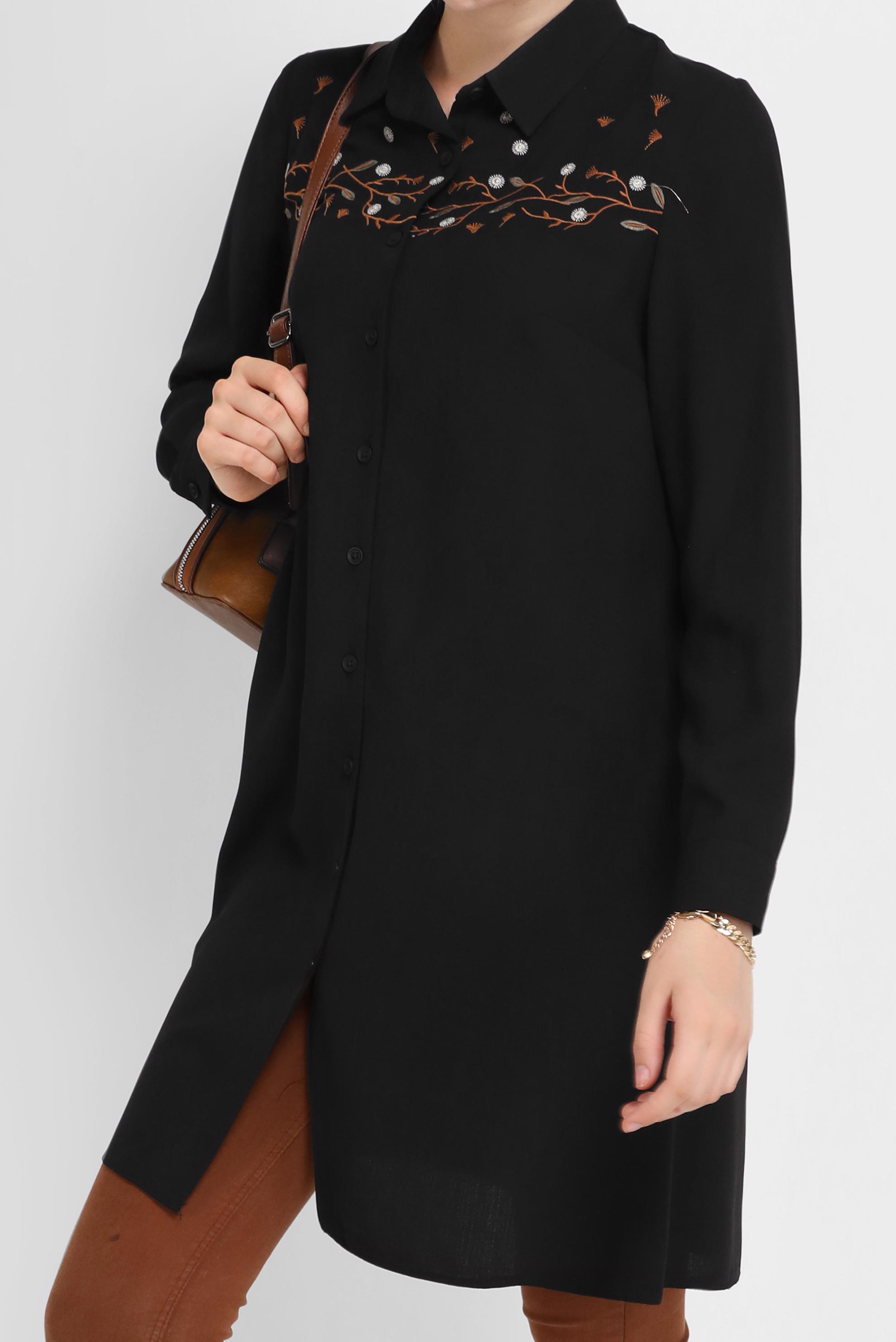 Tesettür giyim SİYAH ÇİÇEK İŞLEMELİ DÜĞMELİ TUNİK 41493 