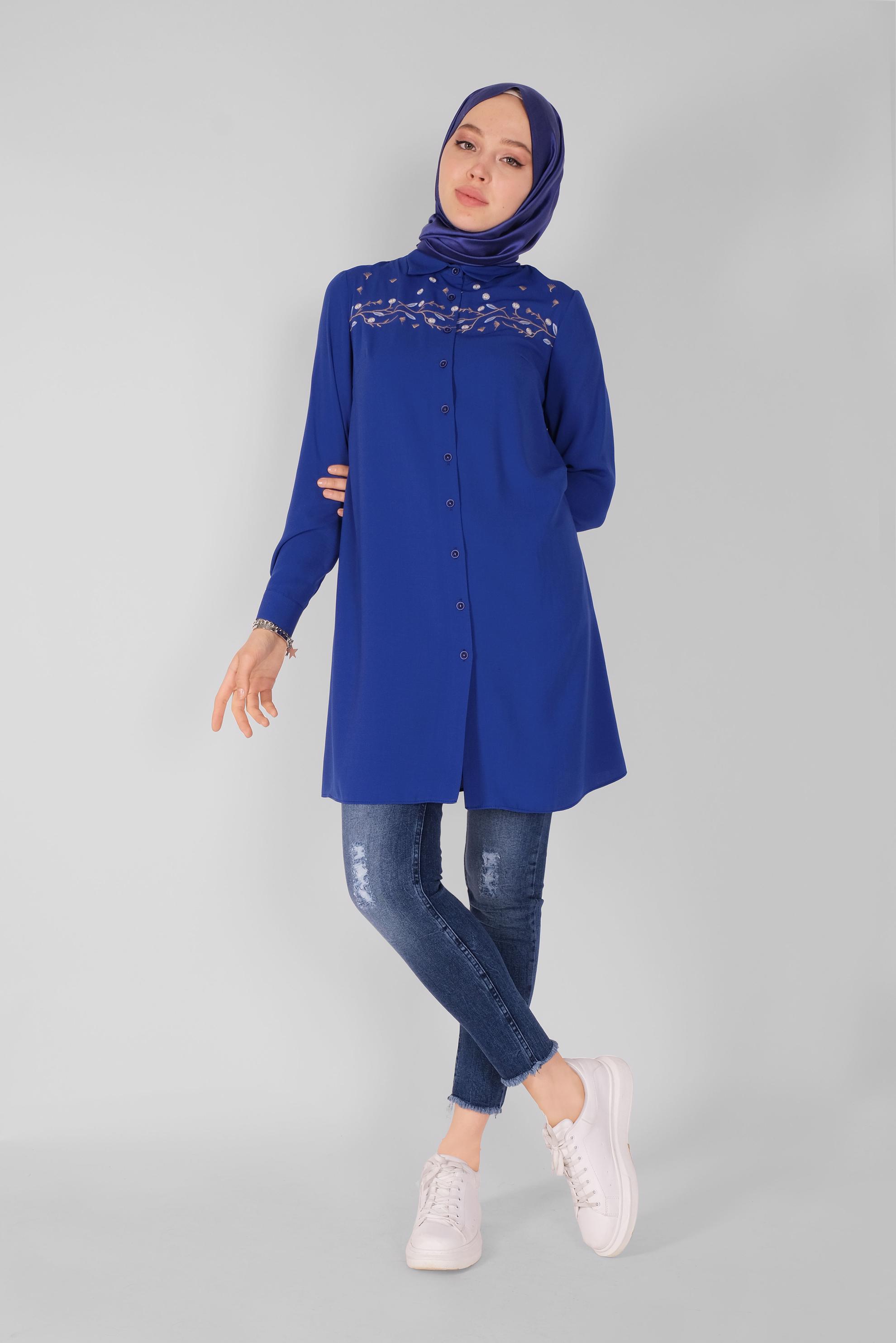 Tesettür giyim LACİVERT ÇİÇEK İŞLEMELİ DÜĞMELİ TUNİK 41493 