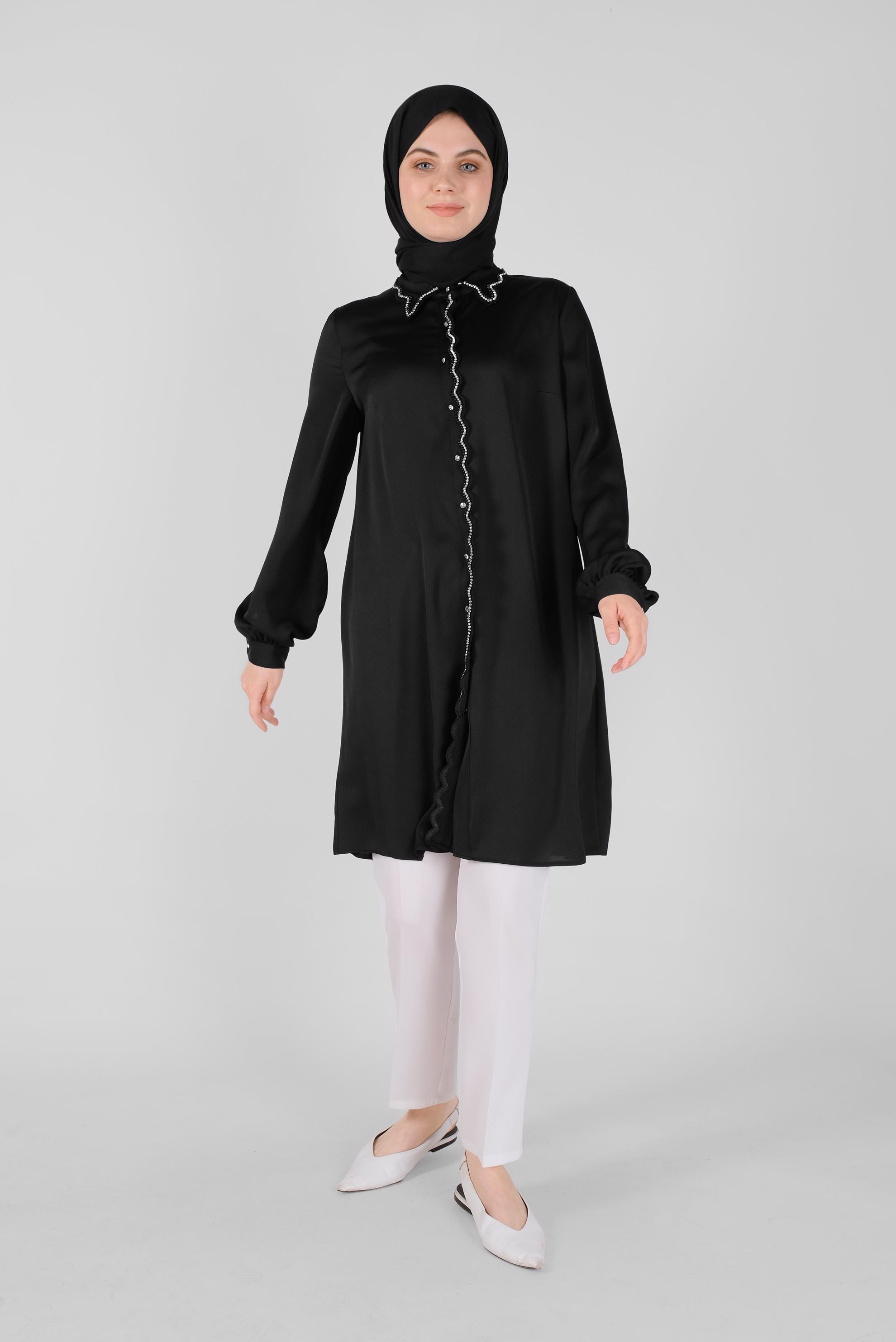 Tesettür giyim SİYAH BONCUKLU TAŞLI SATEN TUNİK 41499 