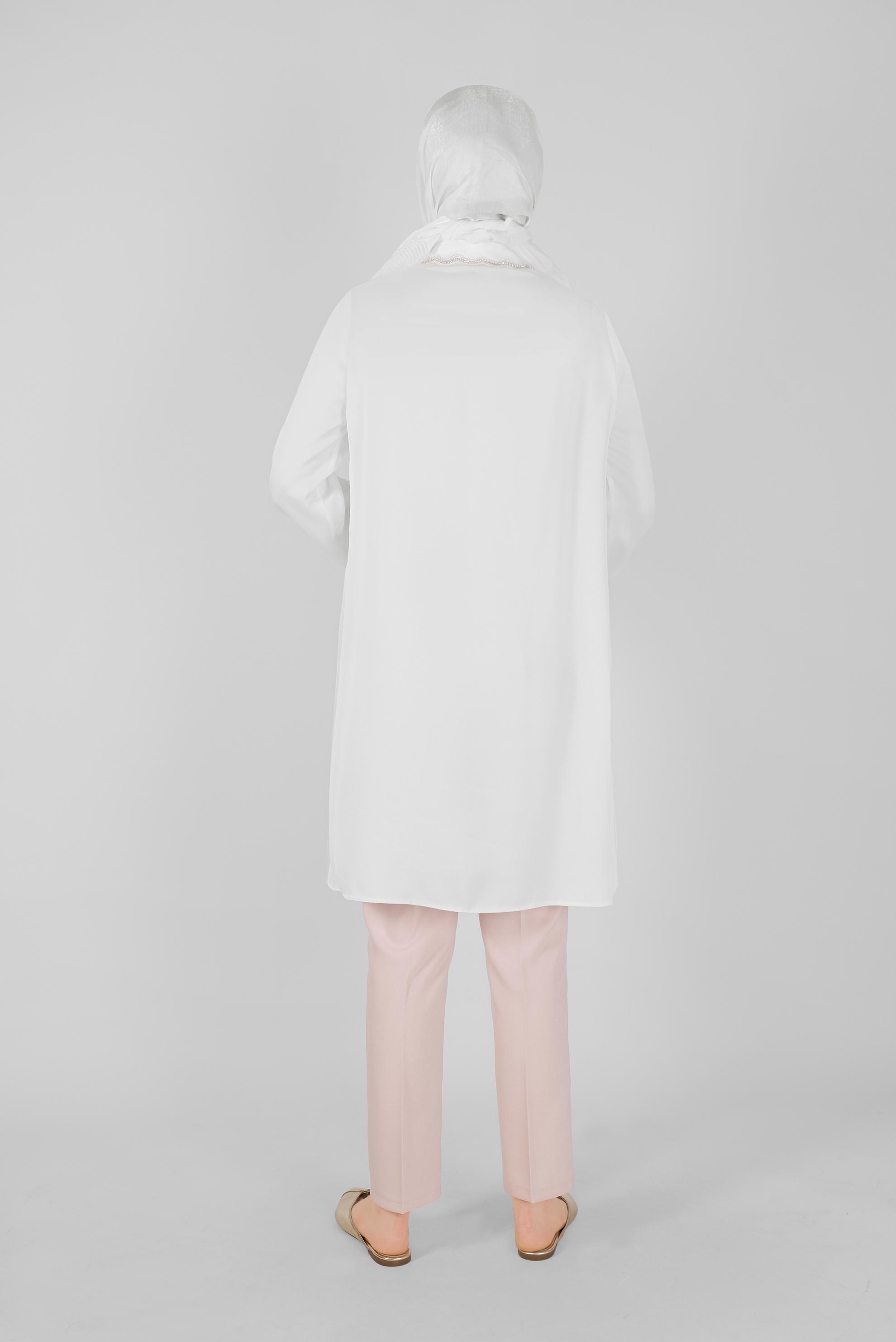 Tesettür giyim BEYAZ BONCUKLU TAŞLI SATEN TUNİK 41499 