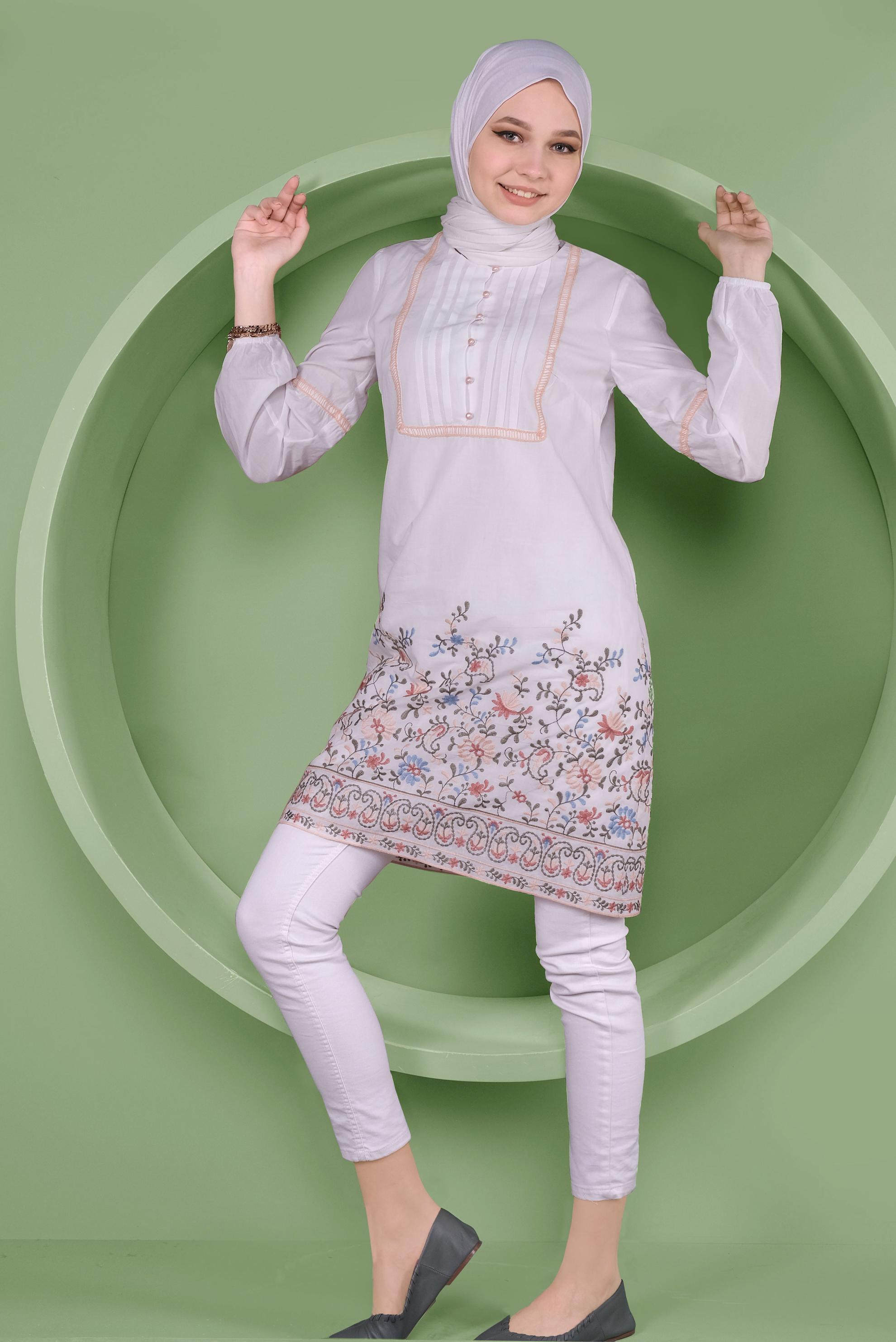 Tesettür giyim BEJ NAKIŞ İŞLEMELİ TUNİK 41504