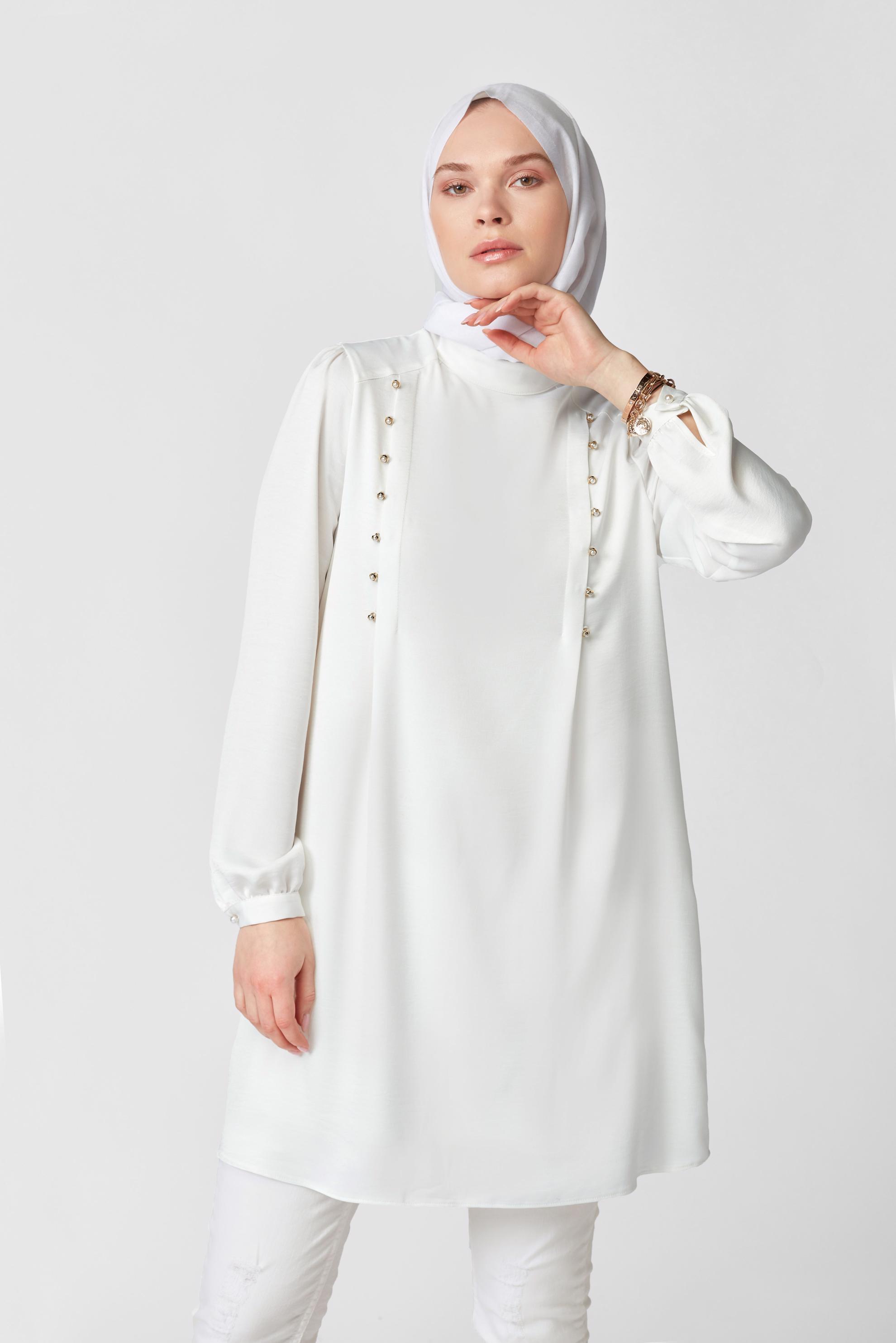 Tesettür giyim BEYAZ DÜĞME DETAYLI TUNİK 41506 