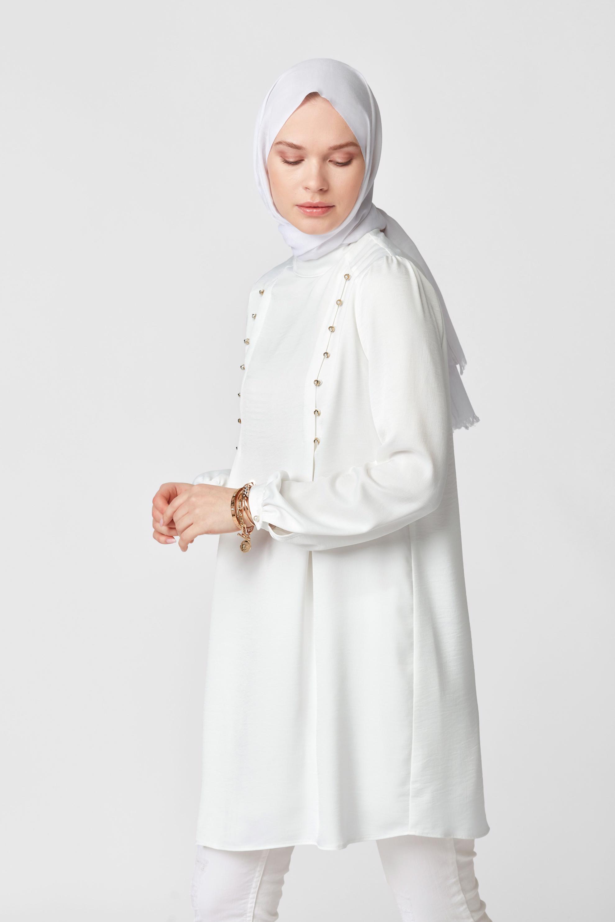 Tesettür giyim BEYAZ DÜĞME DETAYLI TUNİK 41506 