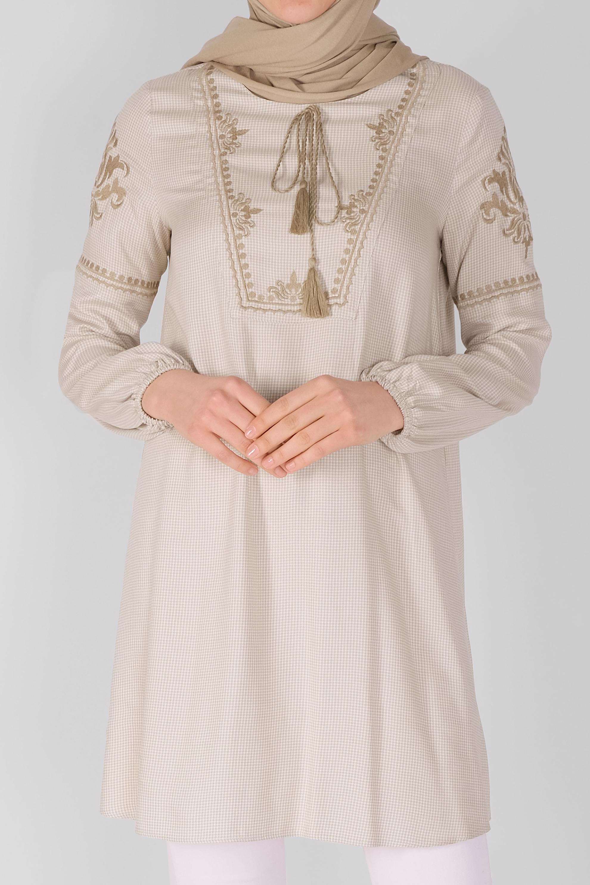 Tesettür giyim BEJ NAKIŞLI TUNİK 41526 