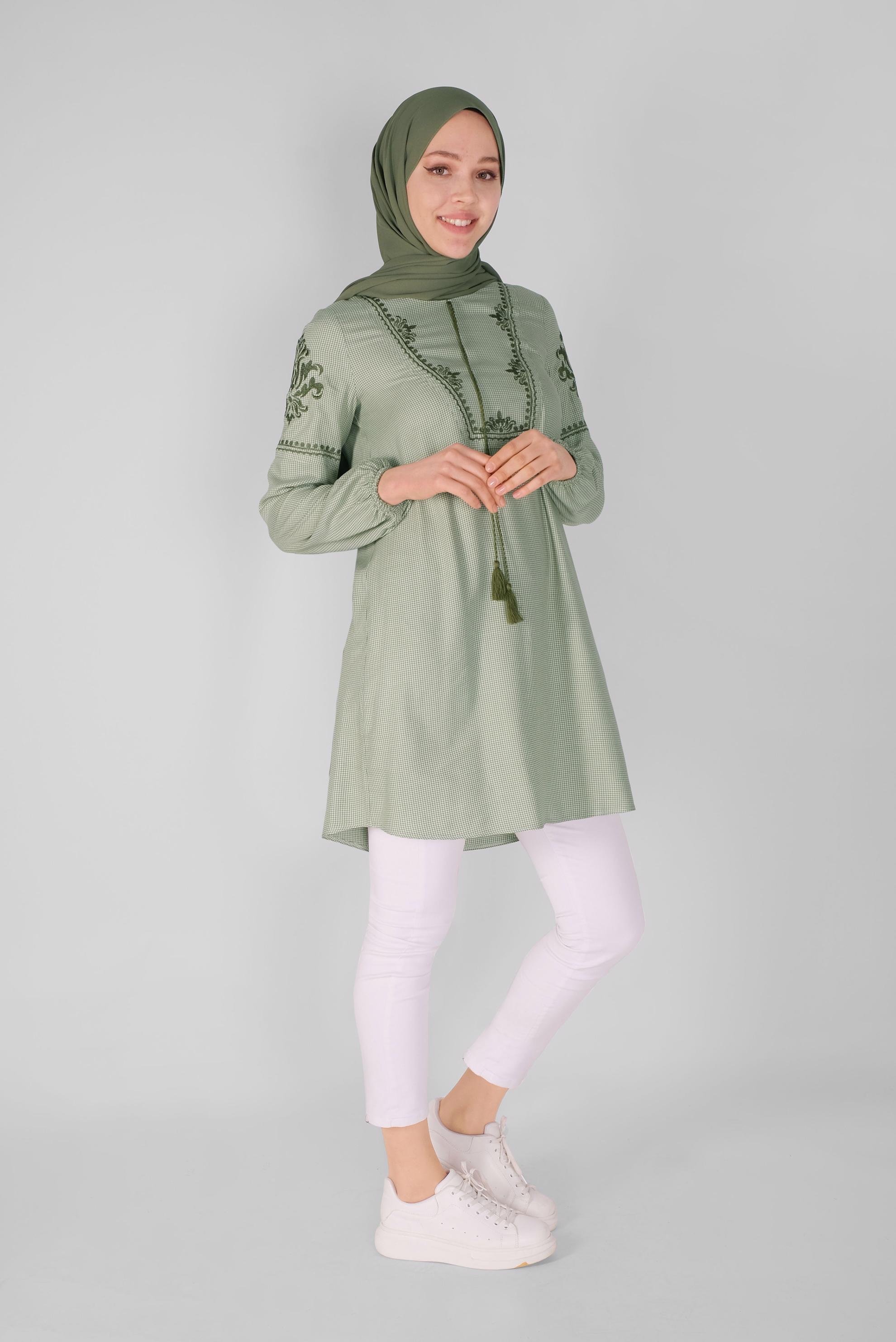 Tesettür giyim HAKİ NAKIŞLI TUNİK 41526 