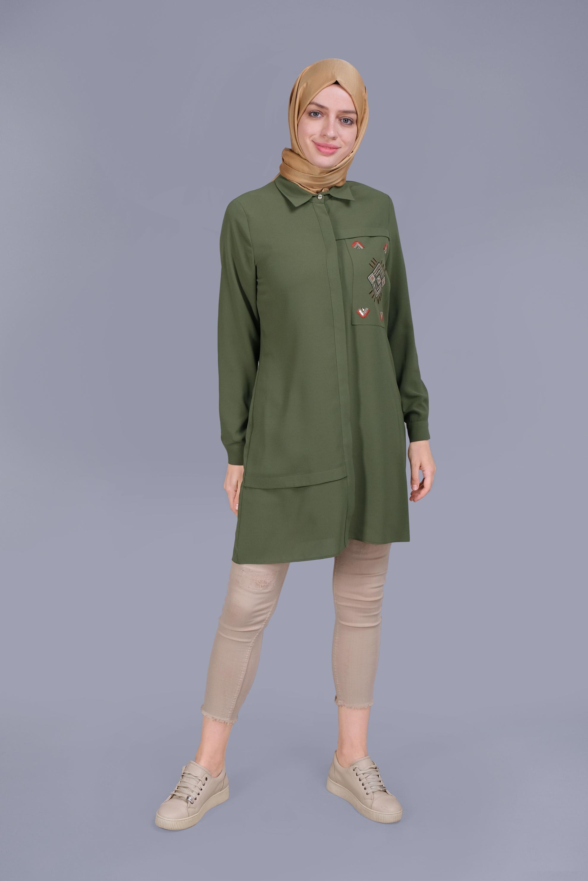 Tesettür giyim HAKİ NAKIŞLI PULLU TUNİK 41529 