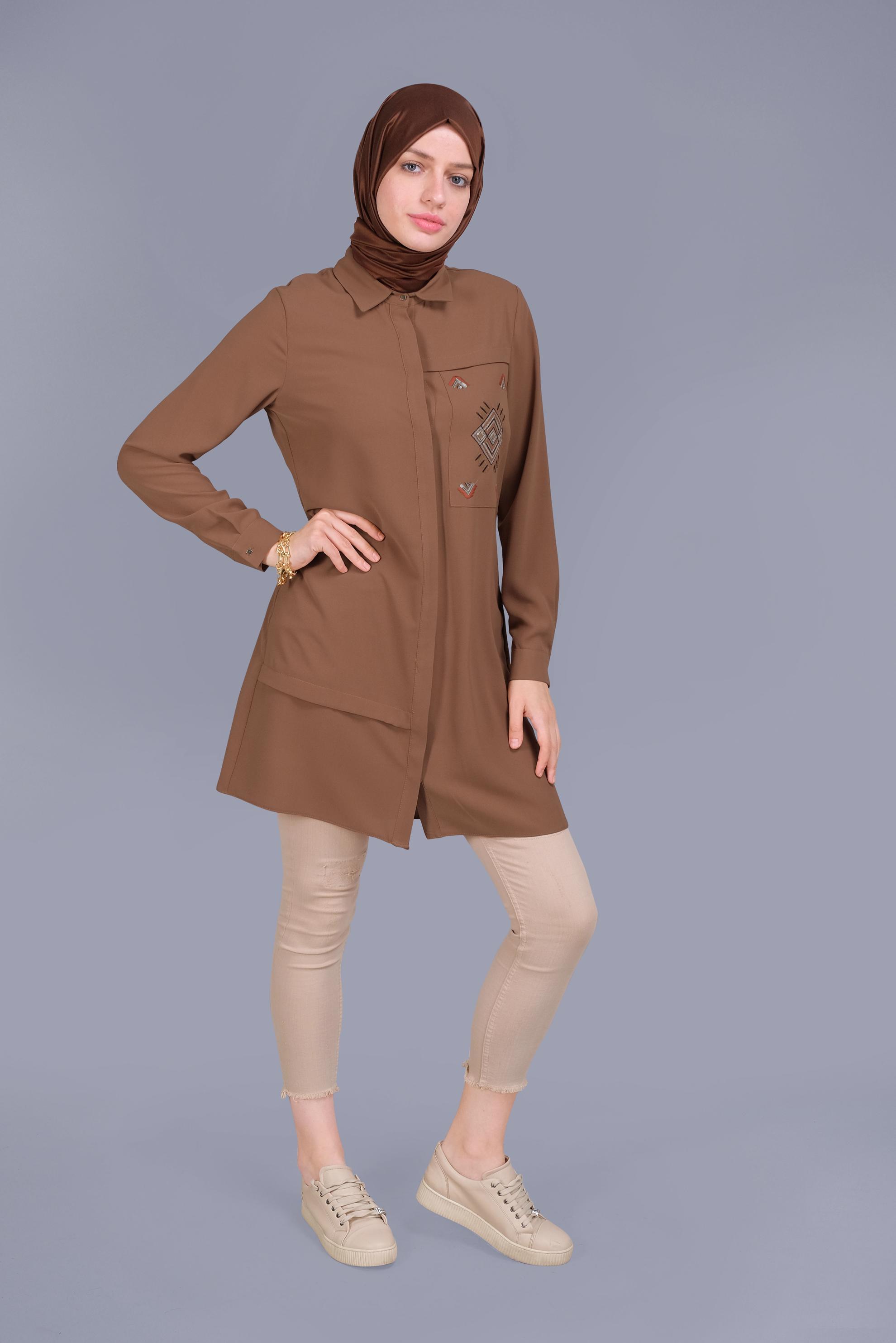 Tesettür giyim KAHVE NAKIŞLI PULLU TUNİK 41529 