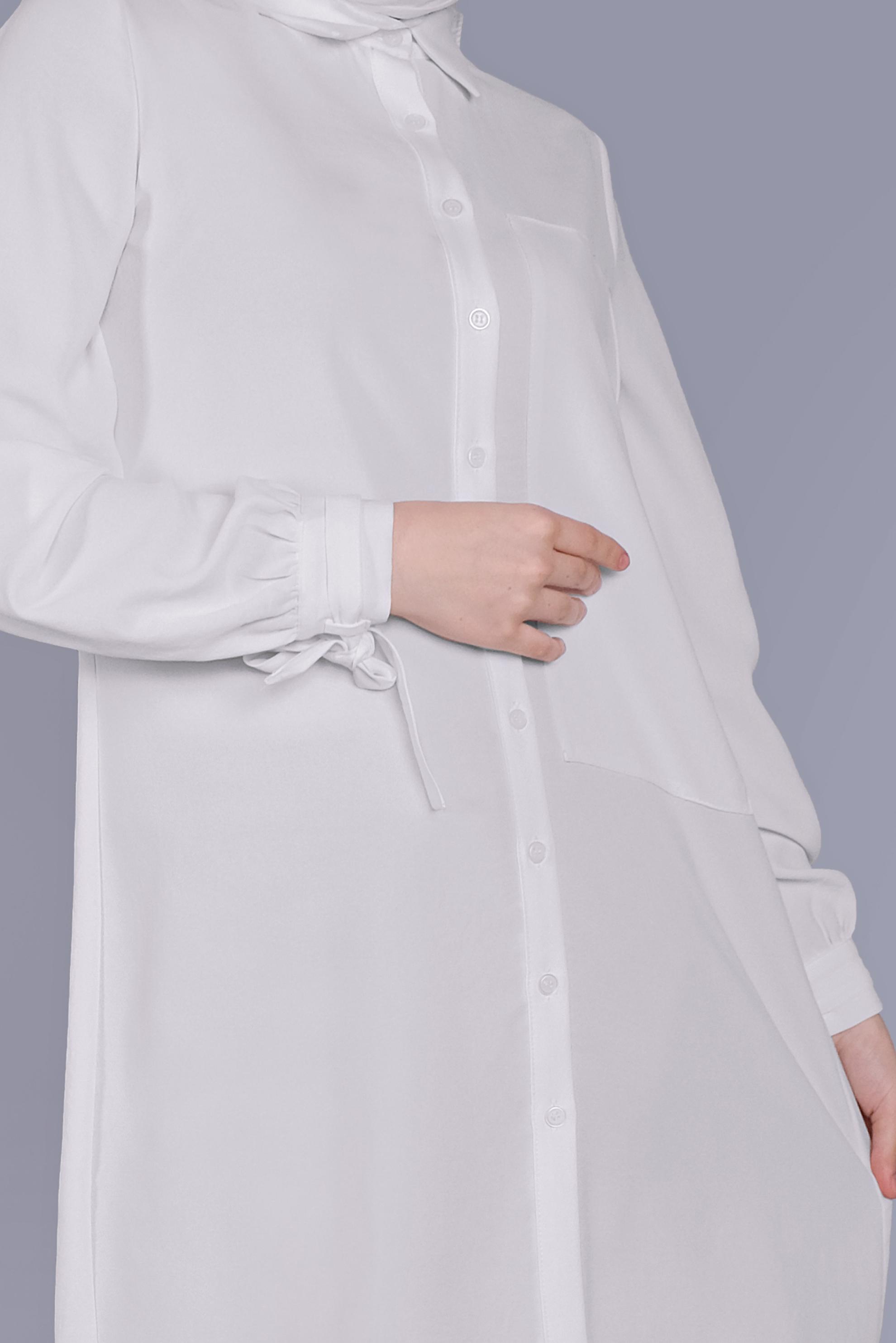 Tesettür giyim BEYAZ MANŞETLERİ BAĞLAMA DETAYLI TUNİK 41544 