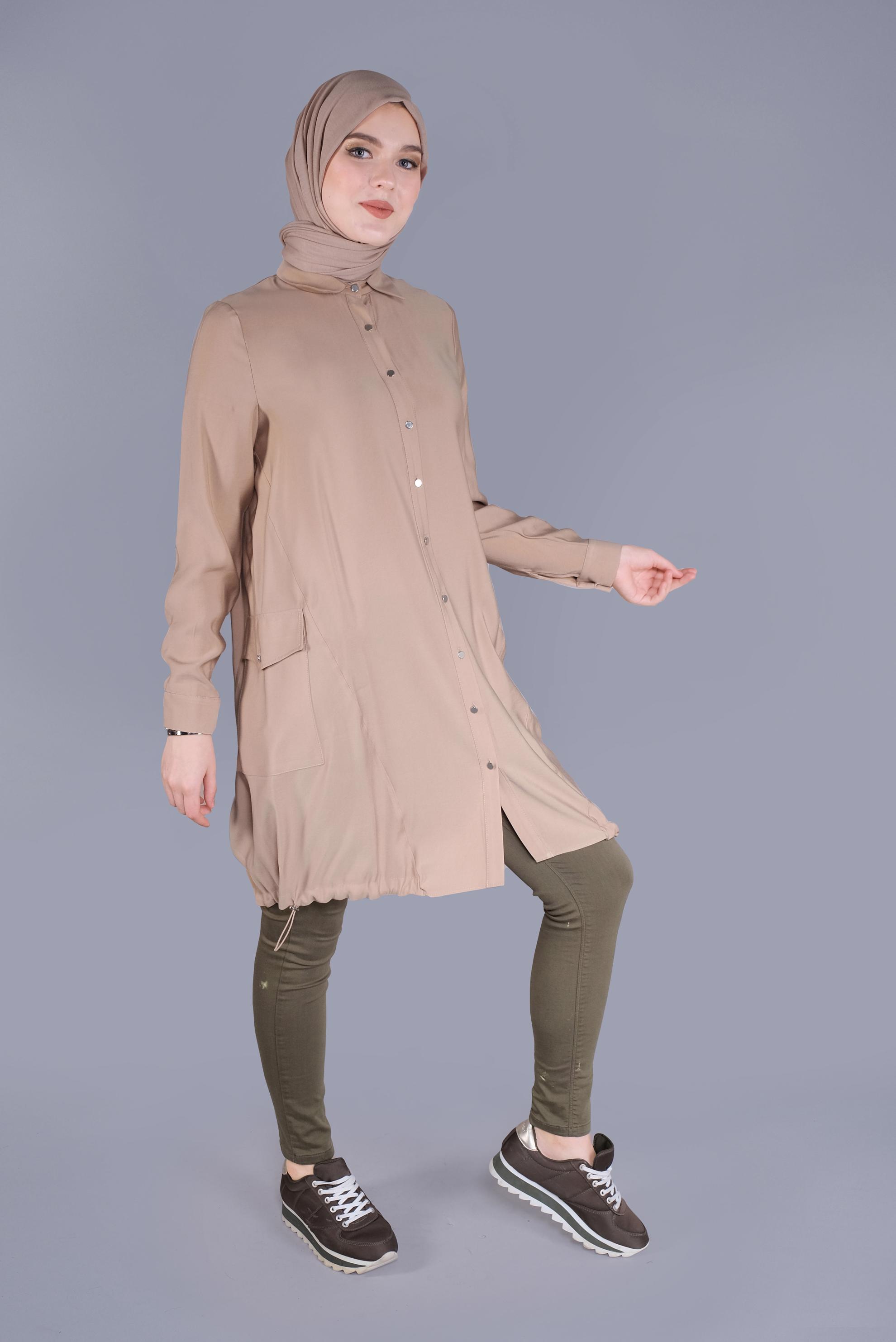 Tesettür giyim KAHVE BOYDAN DÜĞMELİ CEPLİ TUNİK 41545