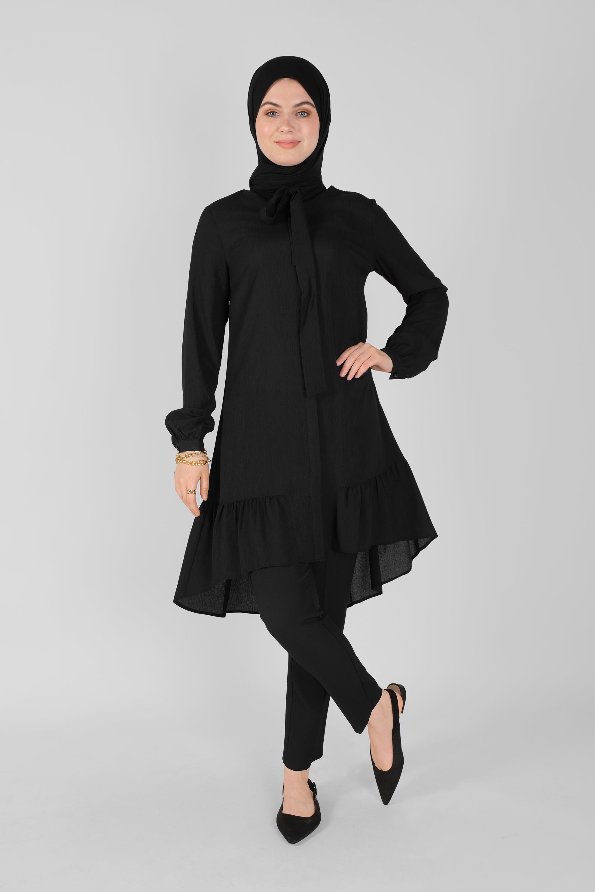Tesettür giyim SİYAH YAKASI BAĞCIKLI FIRFIRLI TUNİK 41558 