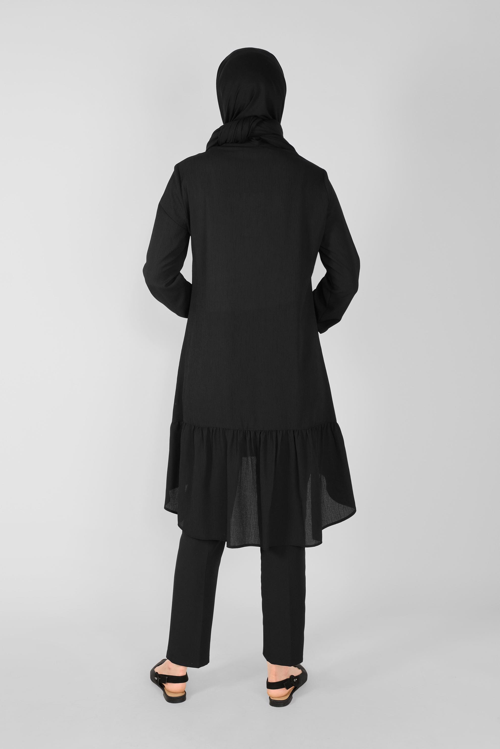 Tesettür giyim SİYAH YAKASI BAĞCIKLI FIRFIRLI TUNİK 41558 