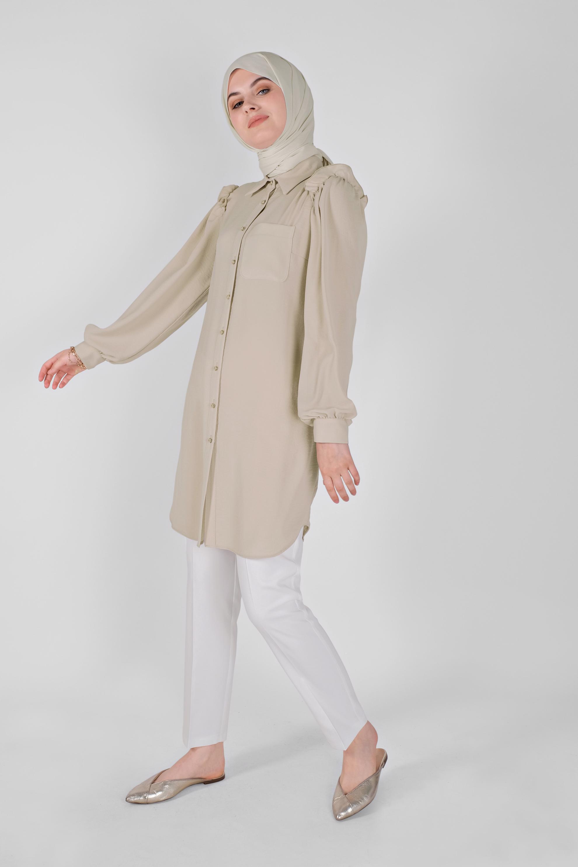 Tesettür giyim KUM FIRFIR DETAYLI DÜĞMELİ TUNİK 41575 