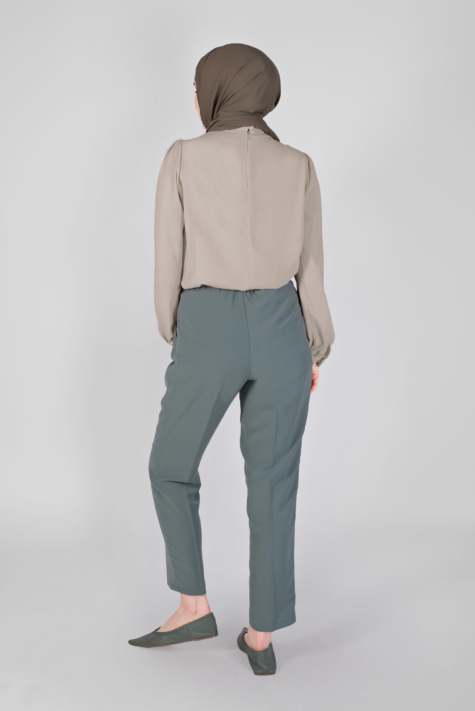 Tesettür giyim EKRU YAKASI FIRFIR DETAYLI TUNİK 41576