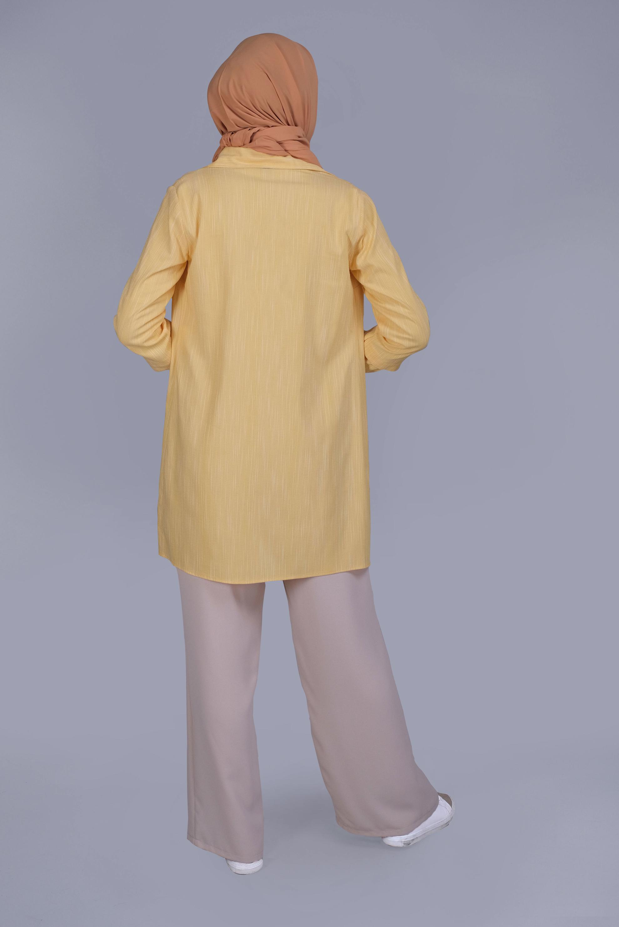 Tesettür giyim SARI MANŞETLERİ LASTİKLİ BOYDAN DÜĞMELİ TUNİK 41578 