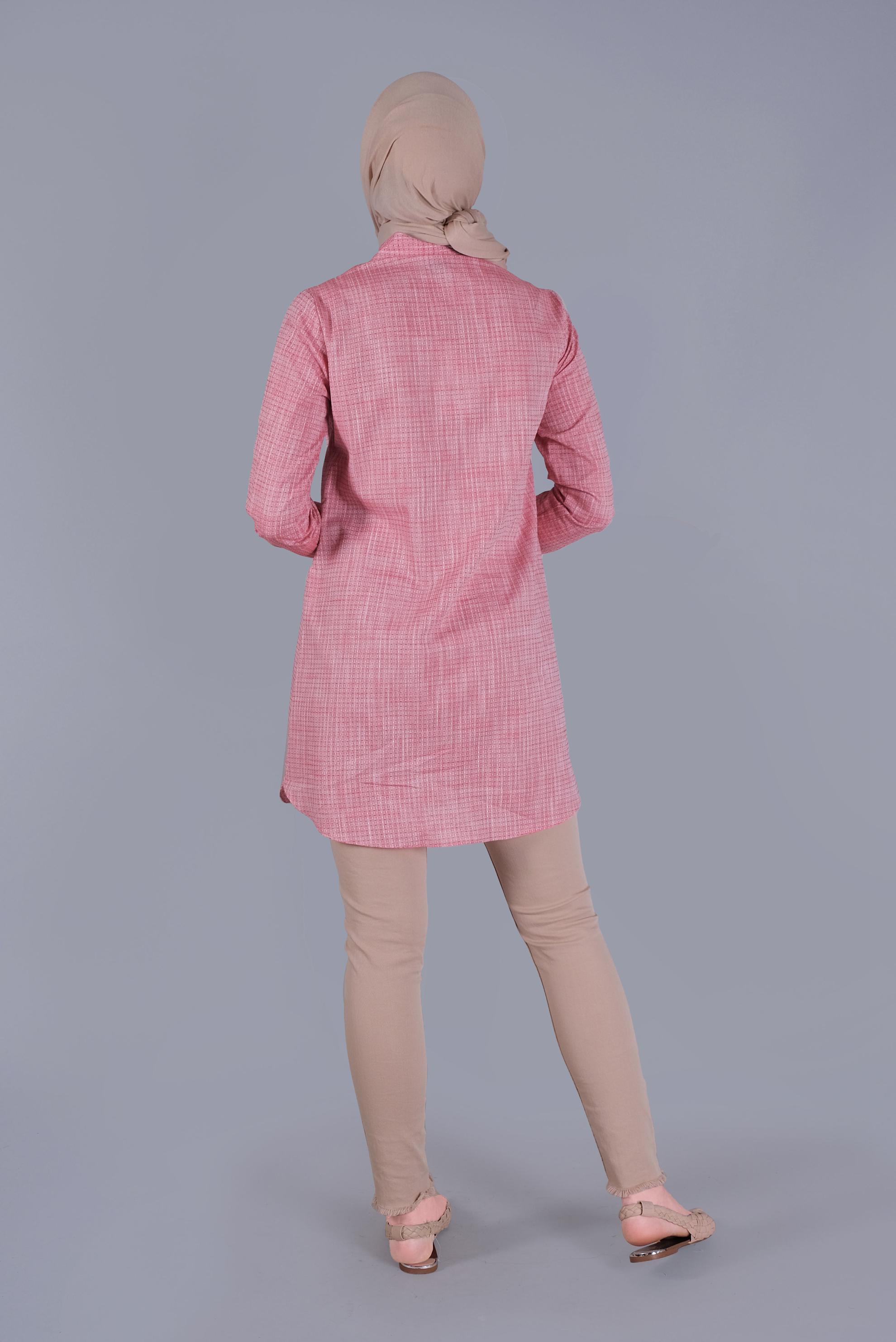 Tesettür giyim KIRMIZI DÜĞME DETAYLI TUNİK 41579