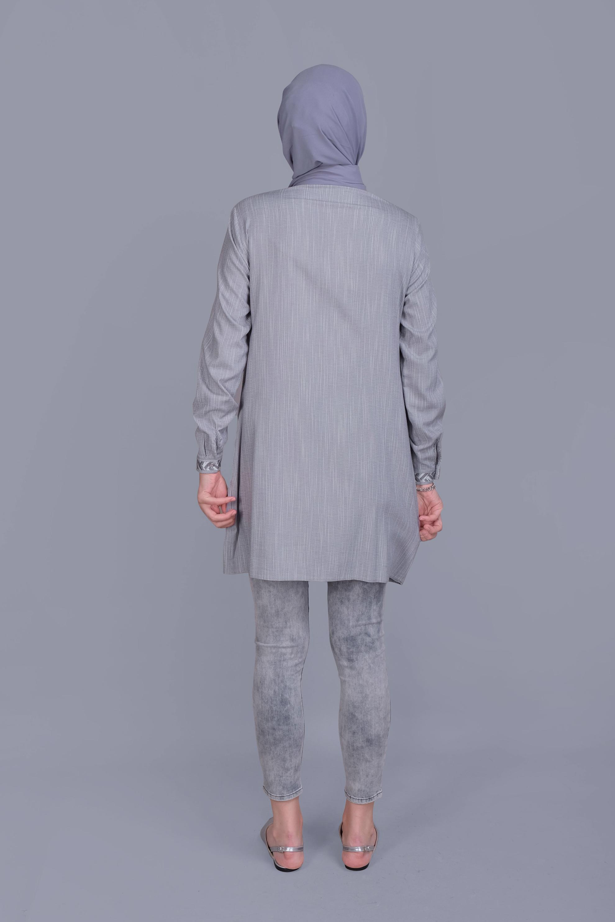 Tesettür giyim GRİ PAMUKLU KIRÇILLI DESENLİ TUNİK 41581 