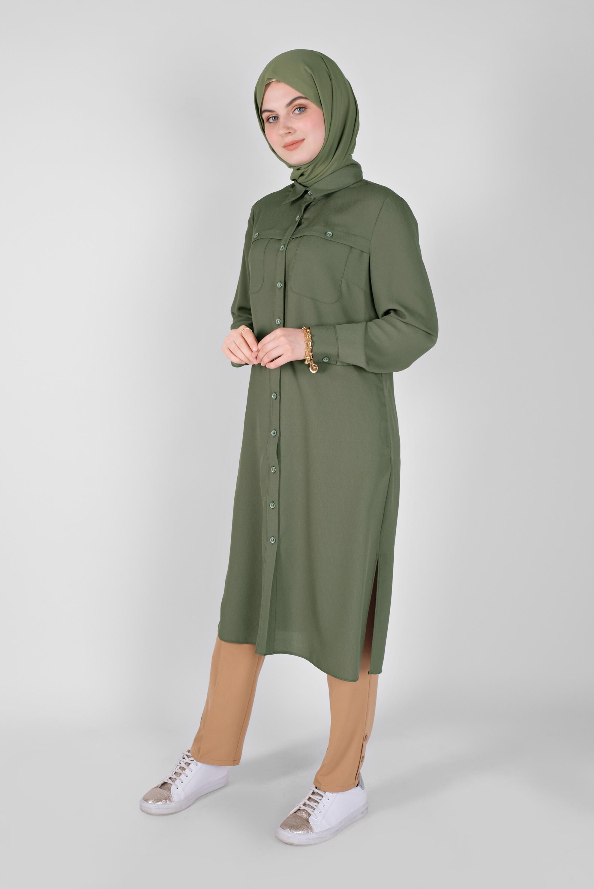 Tesettür giyim HAKİ BOYDAN DÜĞMELİ CEPLİ TUNİK 41584 