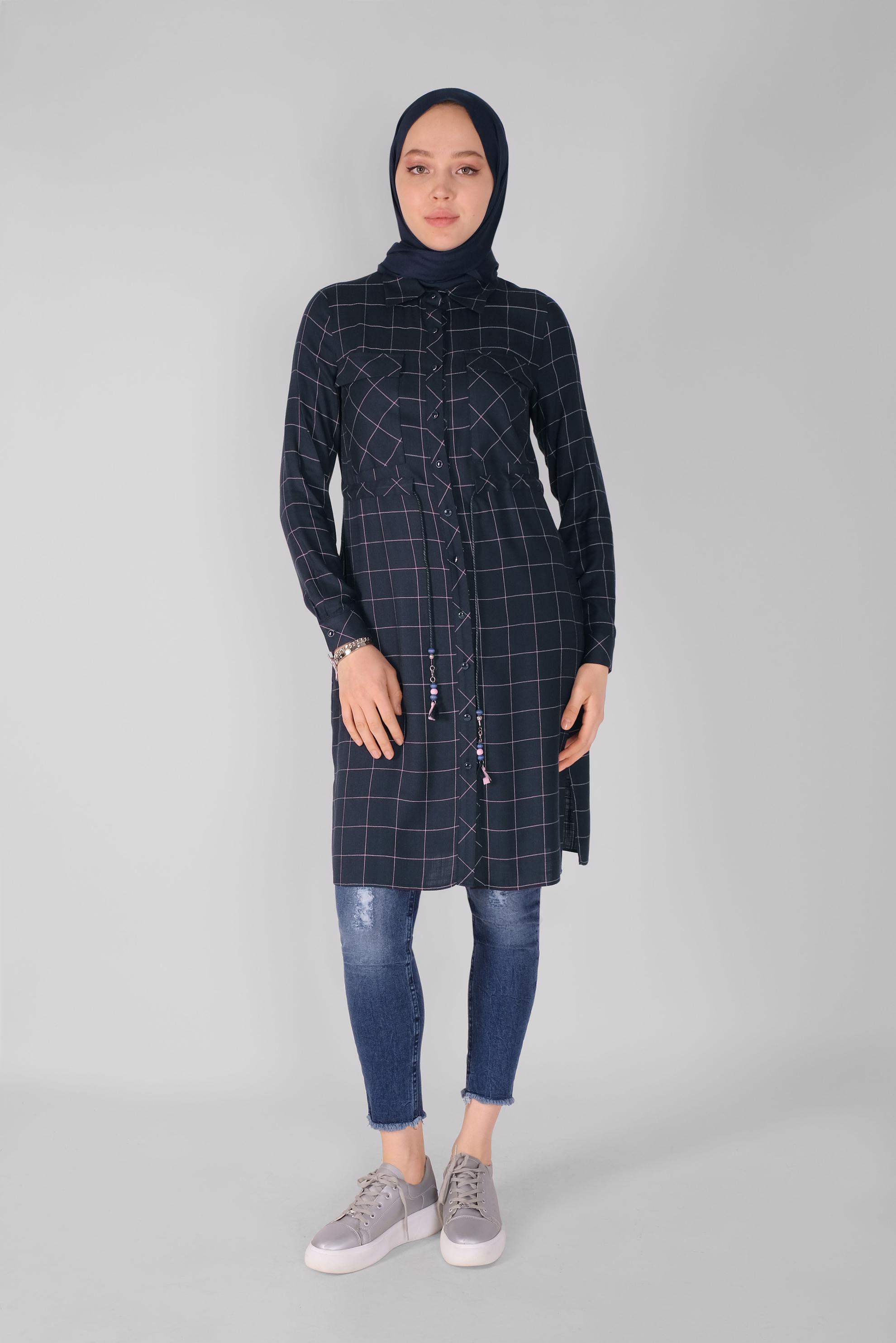 Tesettür giyim LACİVERT BELİ BAĞCIKLI KARELİ TUNİK 41586 