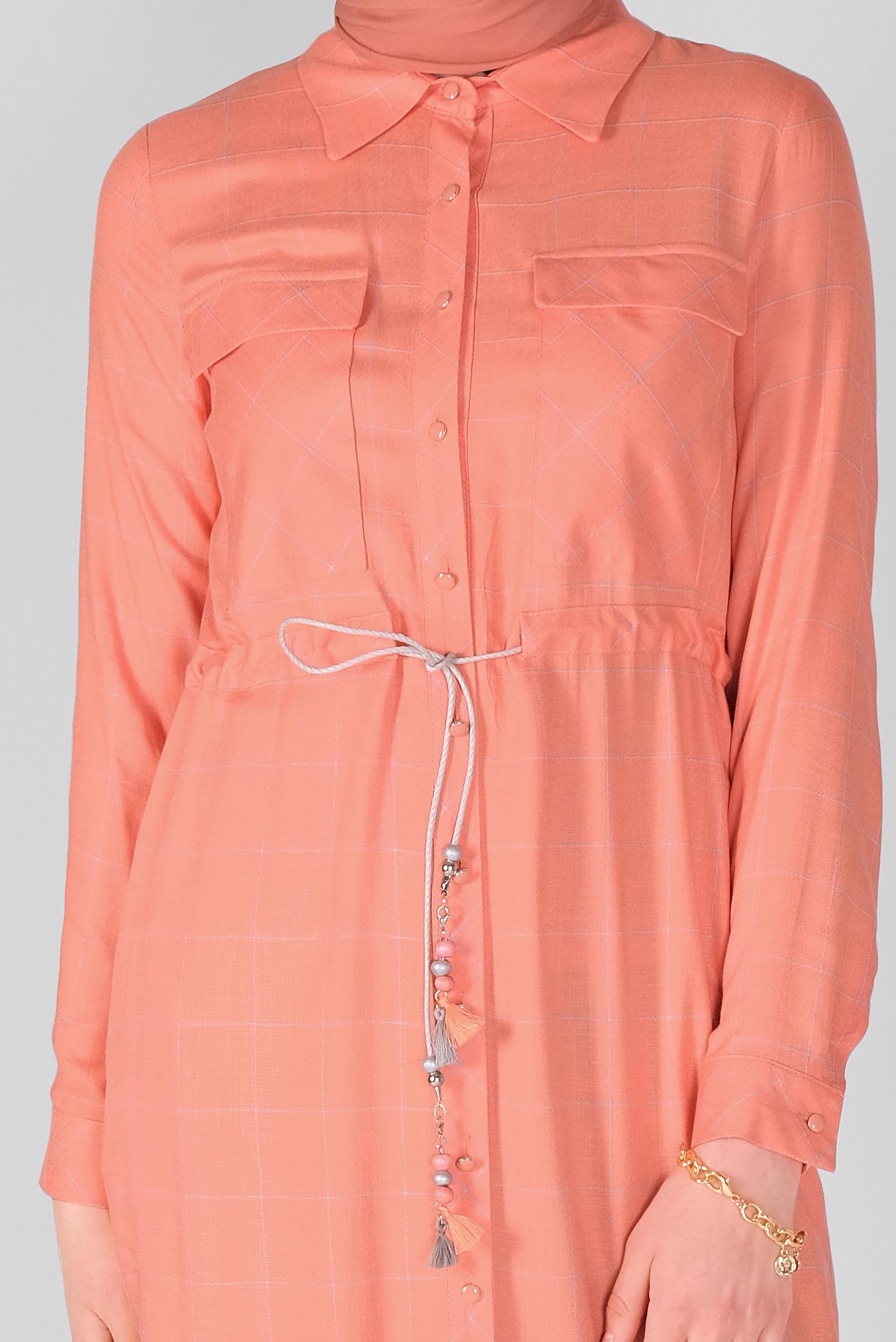 Tesettür giyim MERCAN BELİ BAĞCIKLI KARELİ TUNİK 41586 