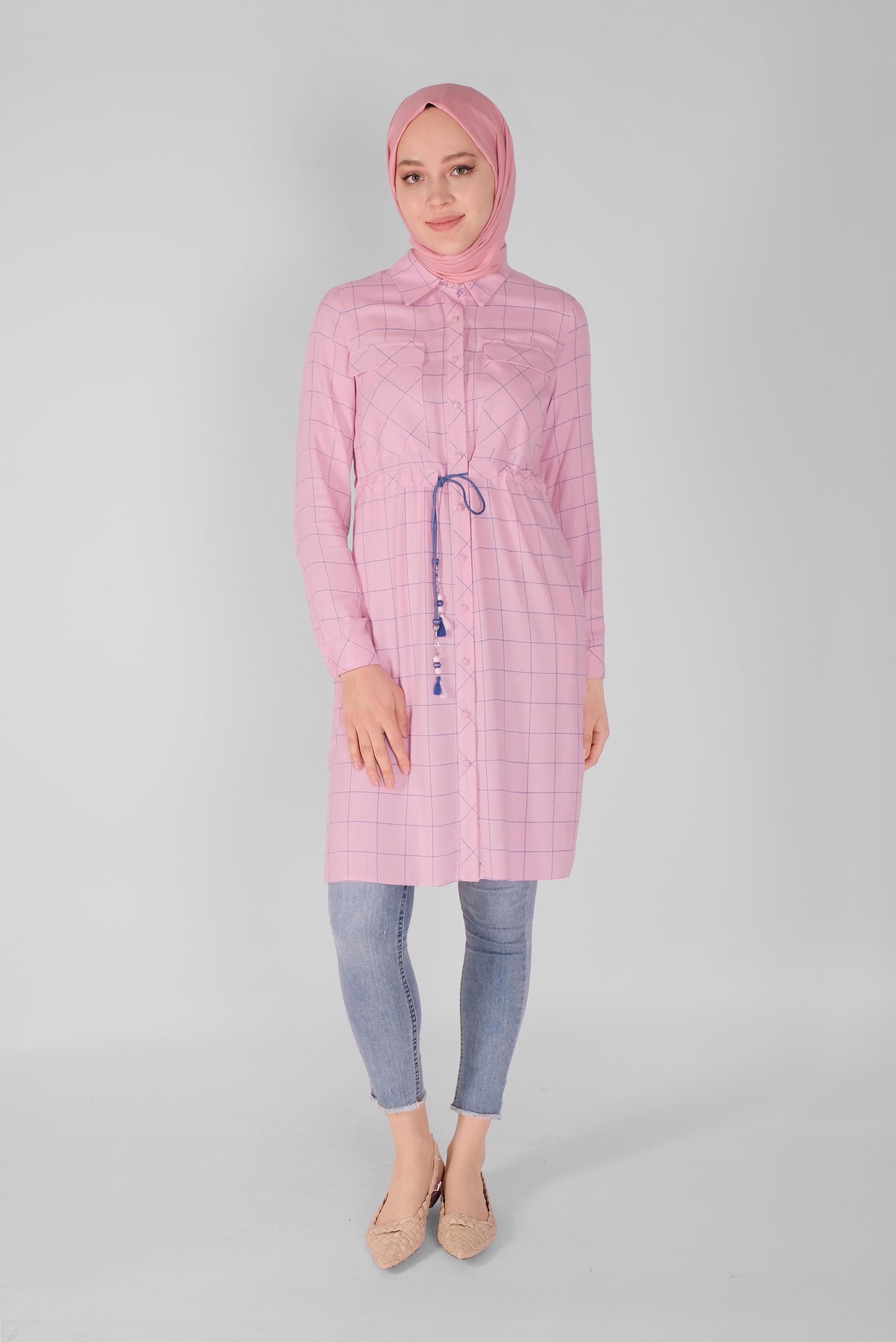 Tesettür giyim PEMBE BELİ BAĞCIKLI KARELİ TUNİK 41586 