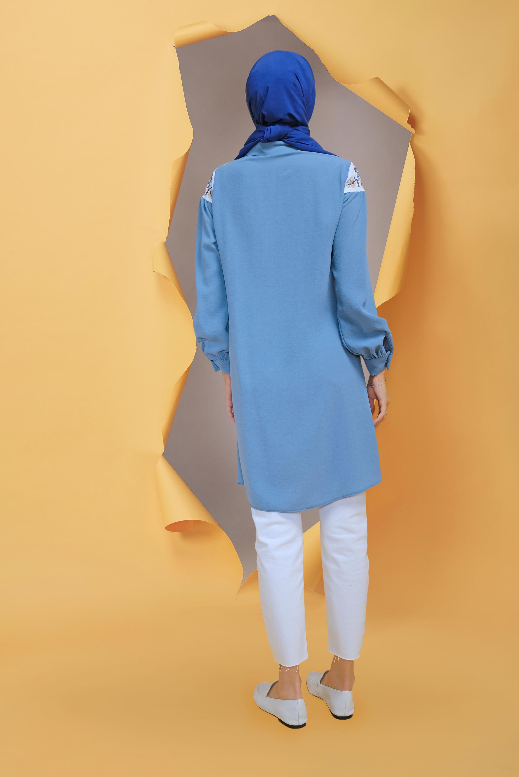 Tesettür giyim MAVİ NAKIŞ İŞLEMELİ TUNİK 41597