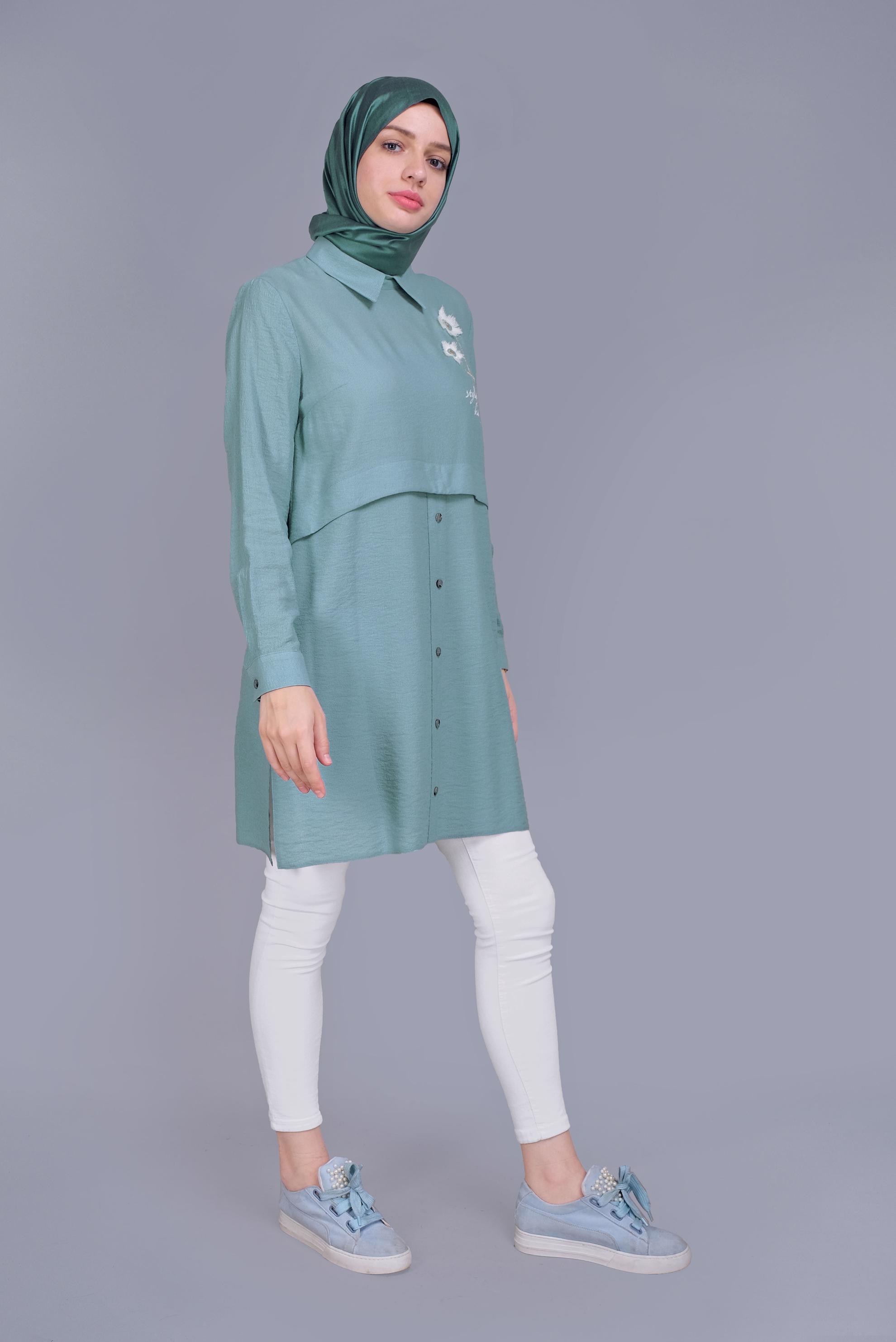 Tesettür giyim MAVİ PAPATYA NAKIŞLI TUNİK 41599 