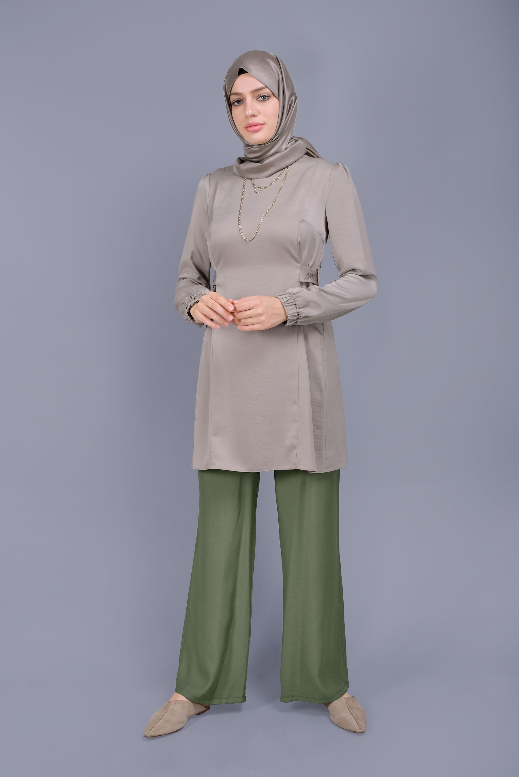 Tesettür giyim BEJ SIRTI NAKIŞLI  KUŞAKLI TUNİK 41601 