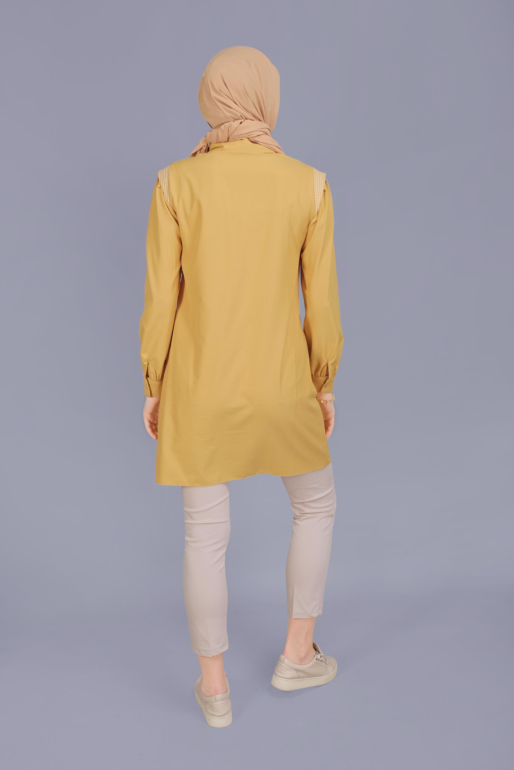 Tesettür giyim SARI NAKIŞLI DETAYLI CEPLİ TUNİK 41611