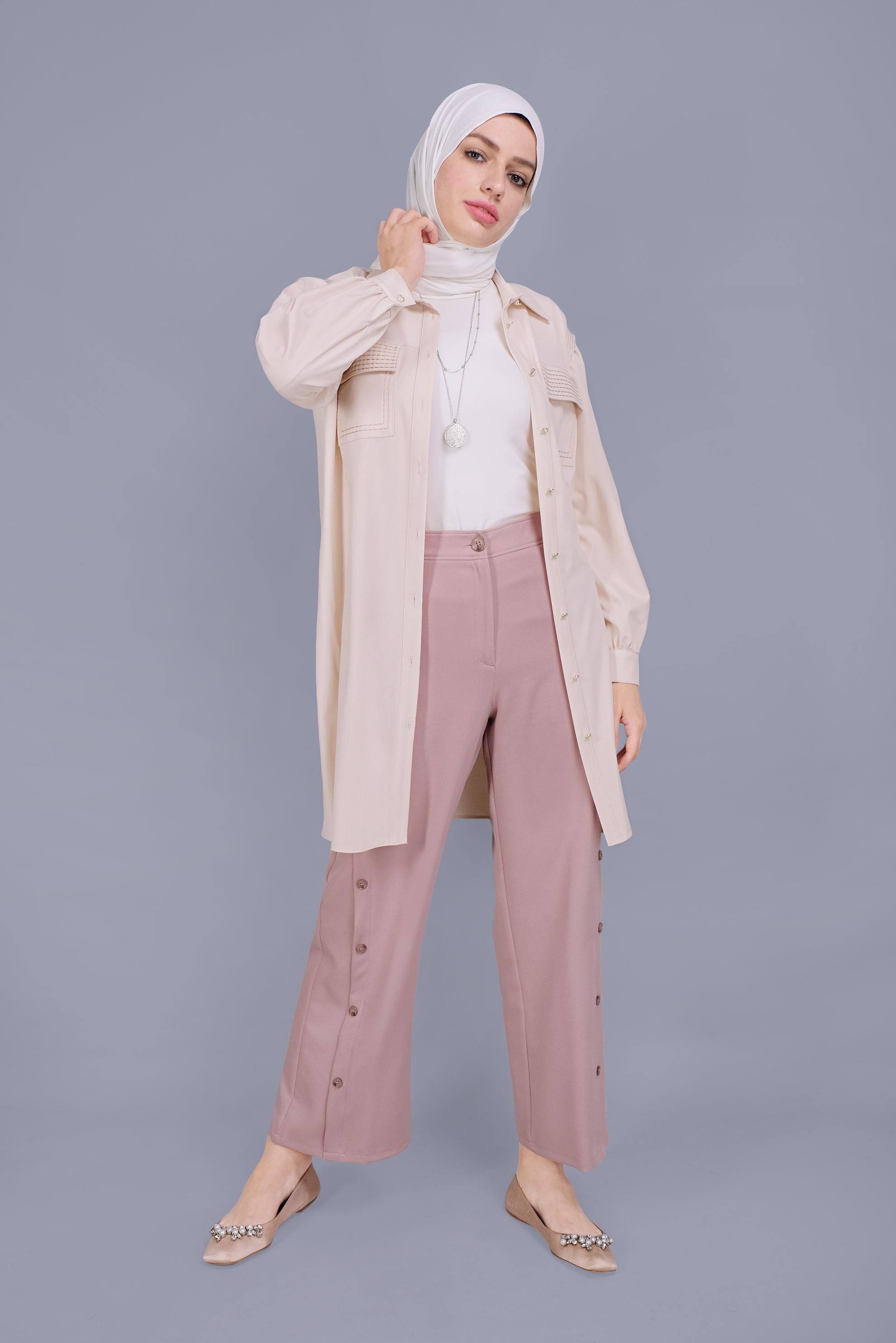 Tesettür giyim BEJ NAKIŞLI DETAYLI CEPLİ TUNİK 41611