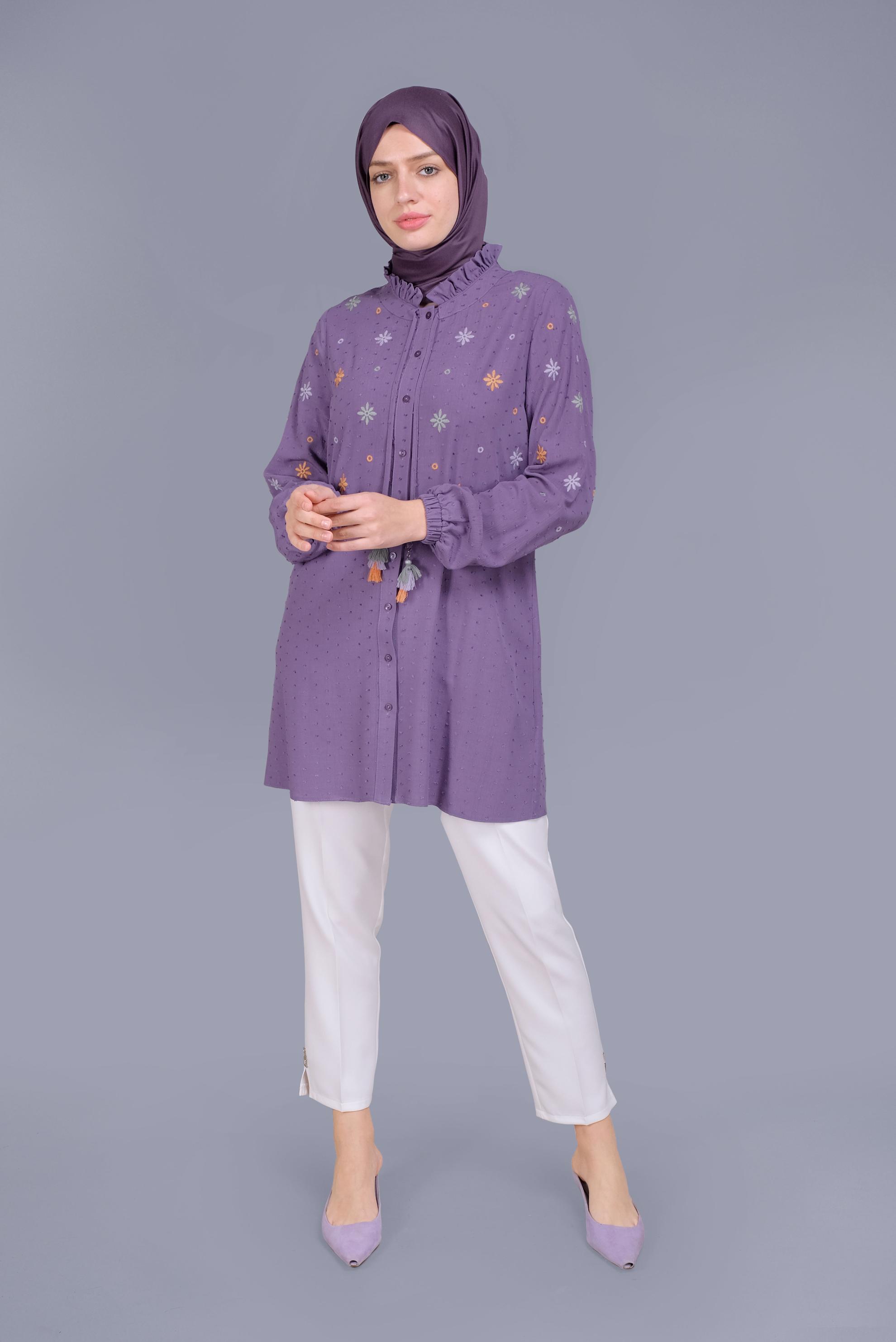 Tesettür giyim MOR BOYDAN DÜĞMELİ NAKIŞLI PÜSKÜLLÜ TUNİK 41614 