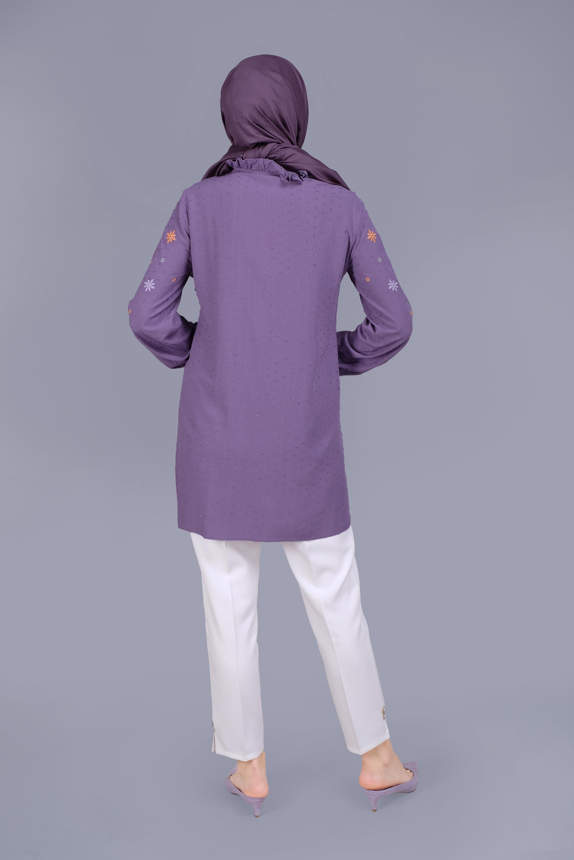 Tesettür giyim MOR BOYDAN DÜĞMELİ NAKIŞLI PÜSKÜLLÜ TUNİK 41614 